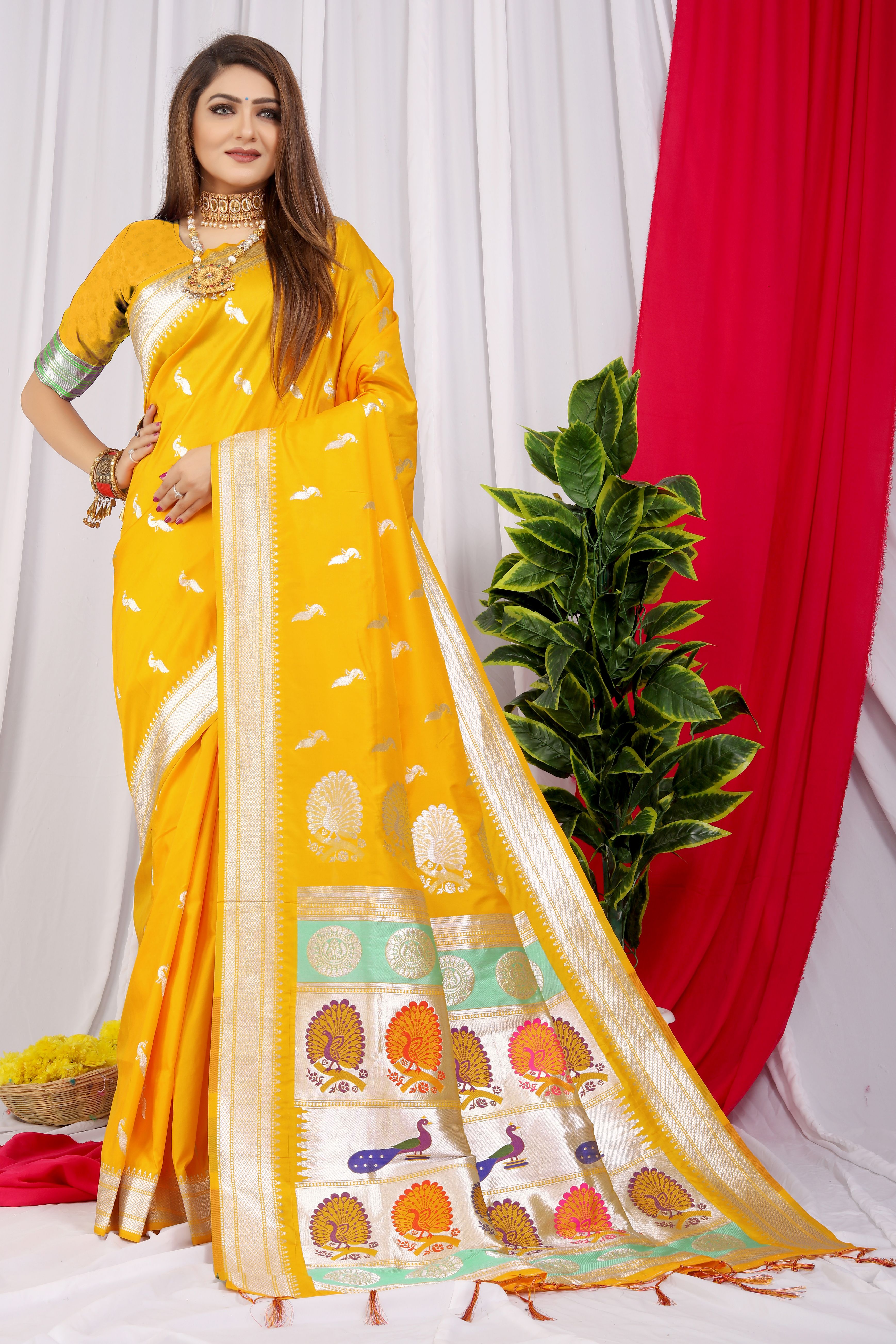Women's Yellow Paithani Silk Zari Woven Saree With Blouse  (Saree Blouse Without stitch) - Aastha Fashion