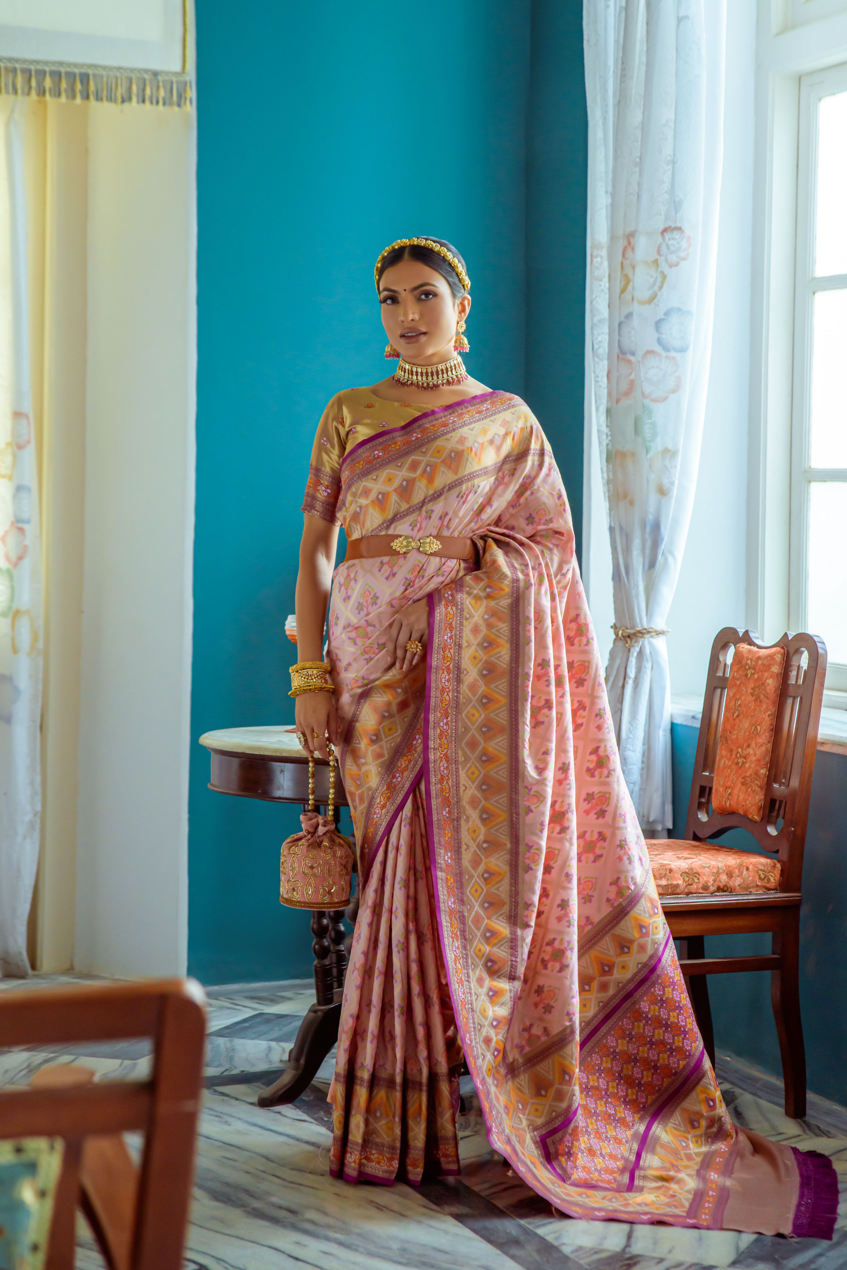 Women's Baby Pink Banarasi Silk Patola Print With Woven Saree With Blouse  (Saree Blouse Without stitch) - Aastha Fashion