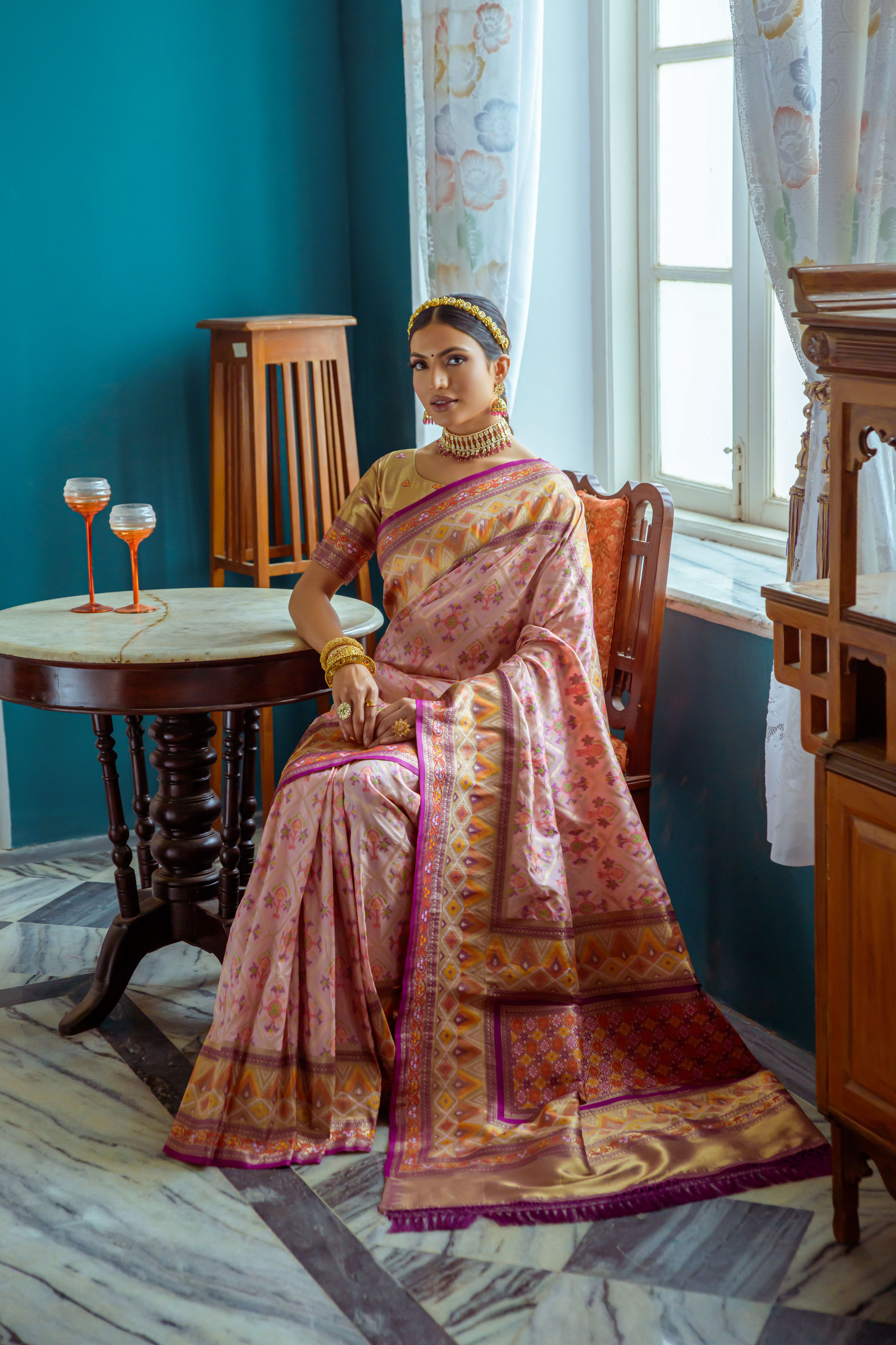 Women's Baby Pink Banarasi Silk Patola Print With Woven Saree With Blouse  (Saree Blouse Without stitch) - Aastha Fashion