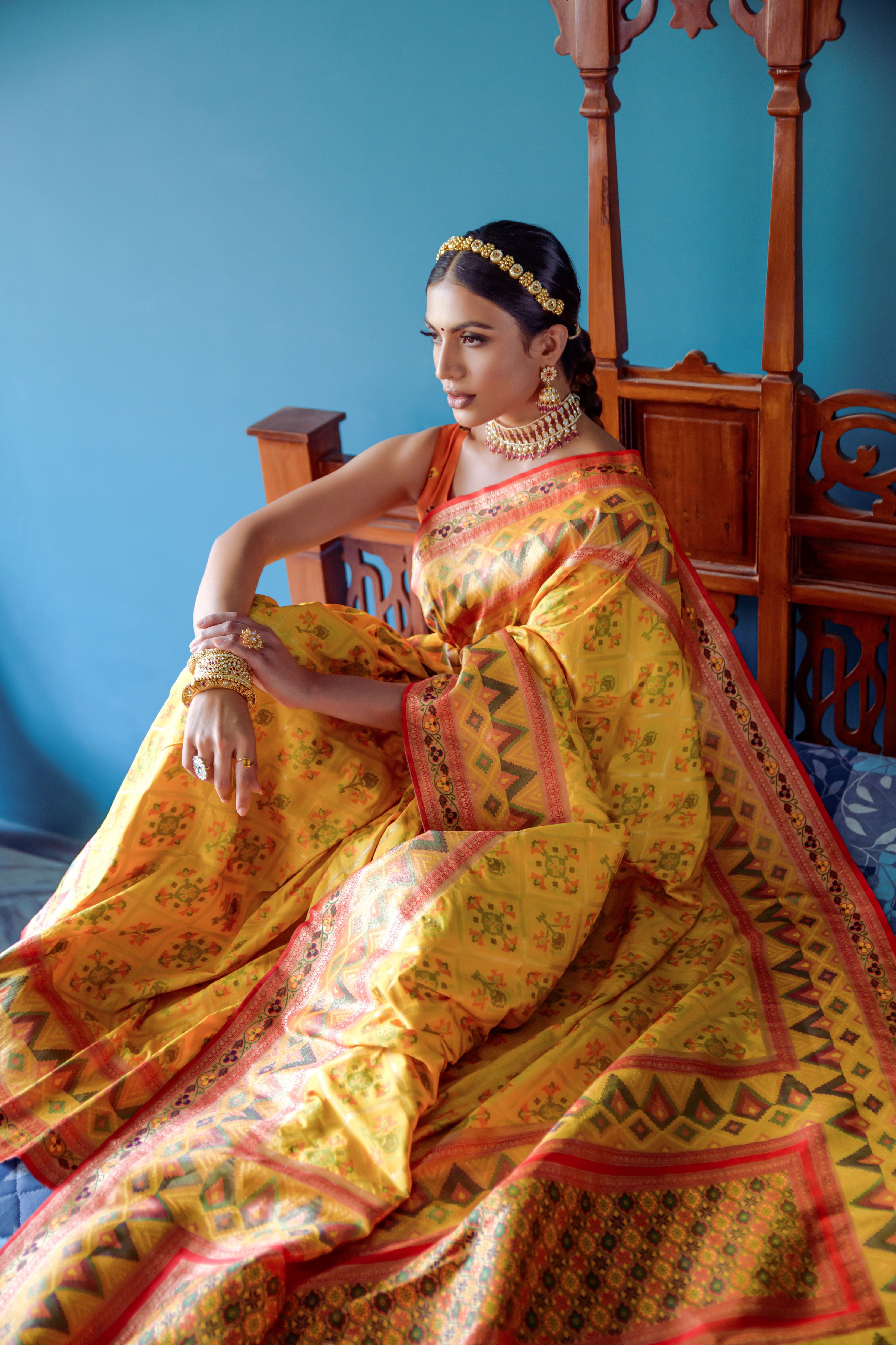Women's Yellow Banarasi Silk Patola Print With Woven Saree With Blouse  (Saree Blouse Without stitch) - Aastha Fashion