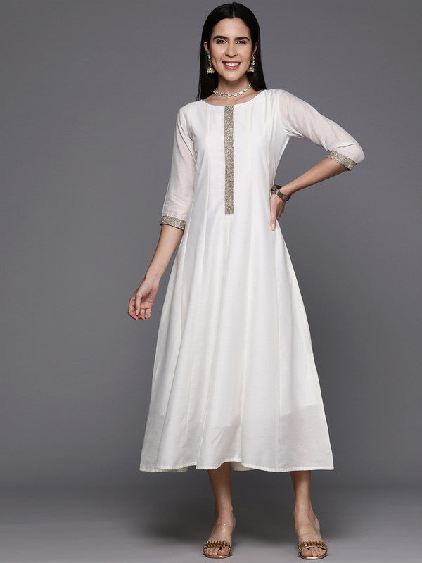 Color_Off White