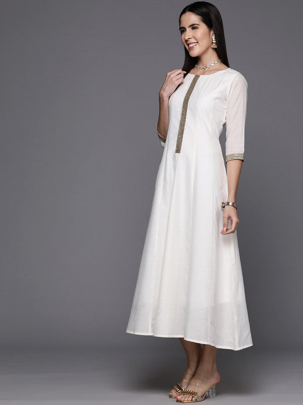 Color_Off White