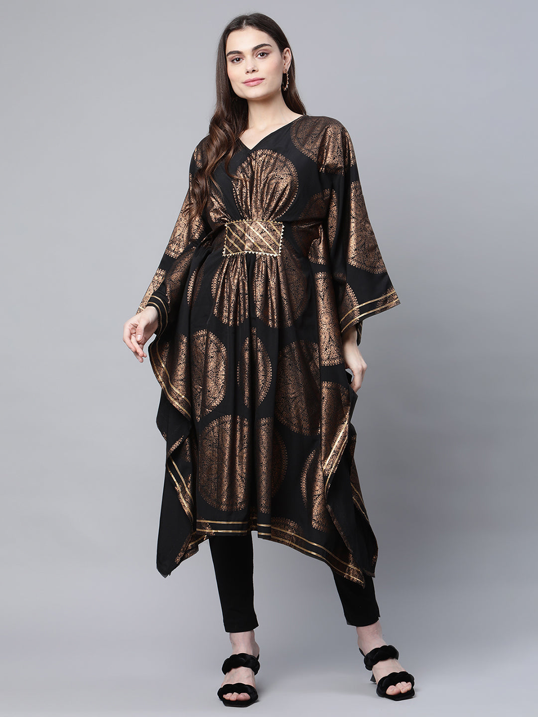 Color_Black