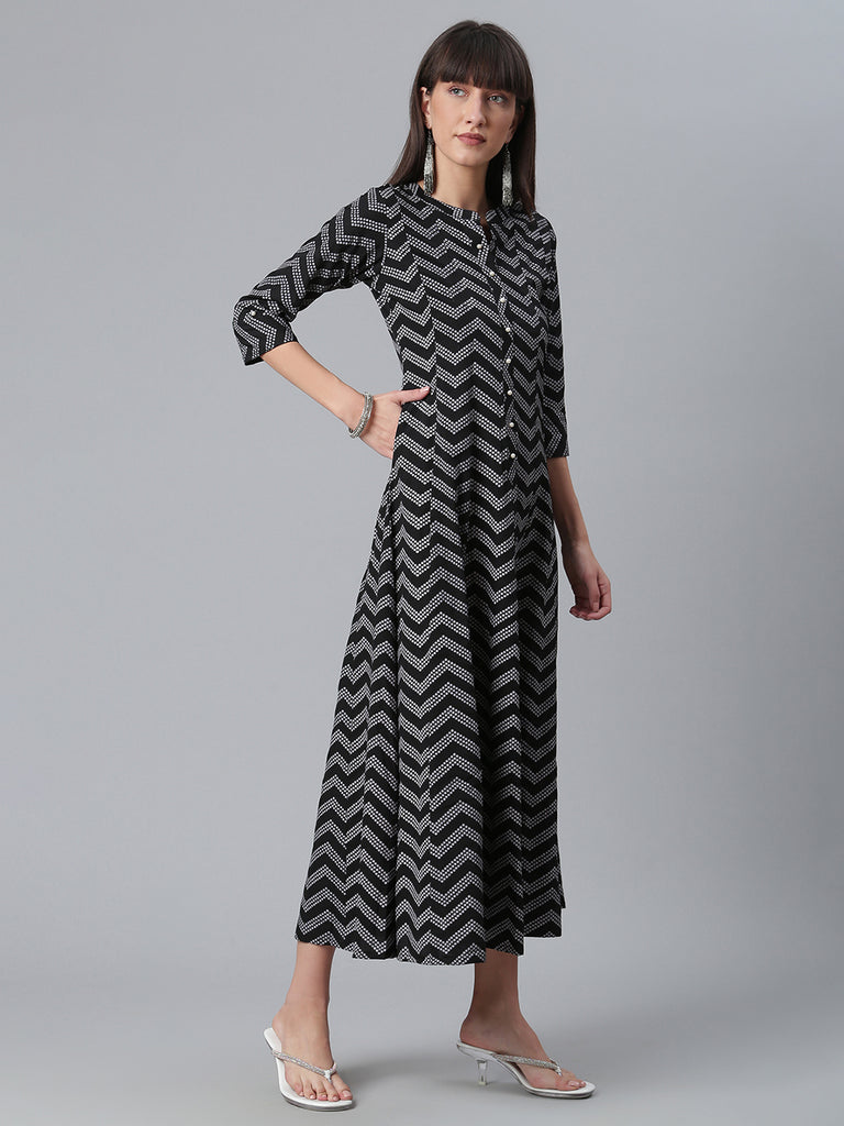 Women's Crepe Black Printed Kurta