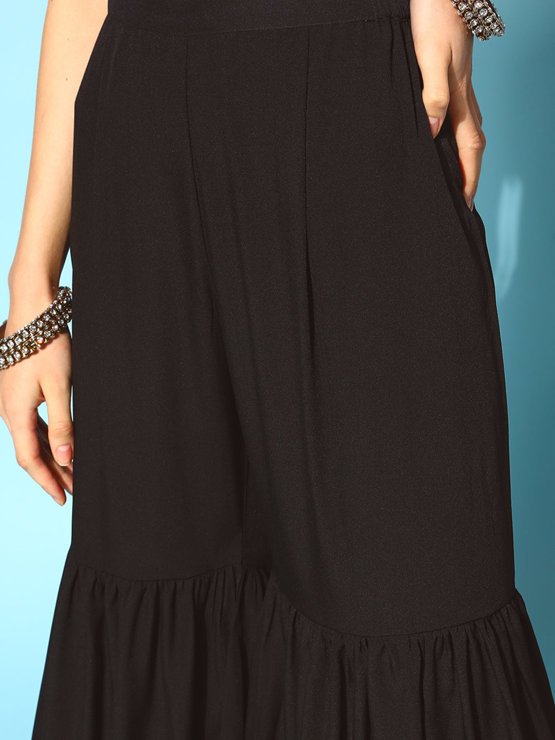 Color_Black