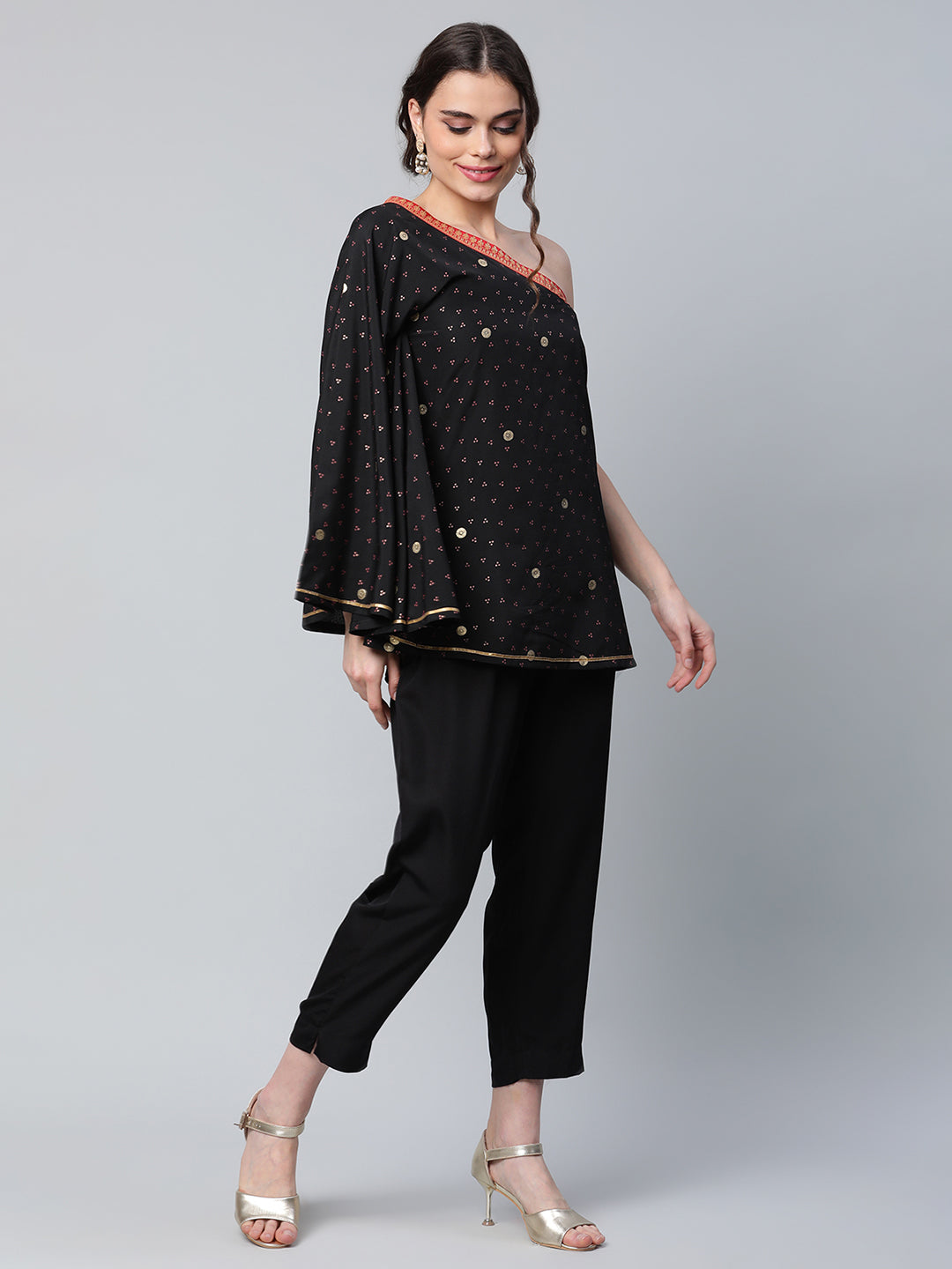 Women's Printed Top With Trouser Set By Ahalyaa- 2 Pc Set