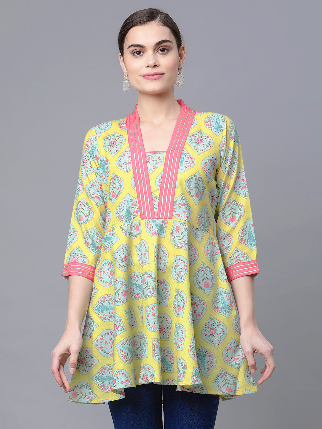 Women's Yellow  Printed Tunic By  Ahalyaa- 1Pc