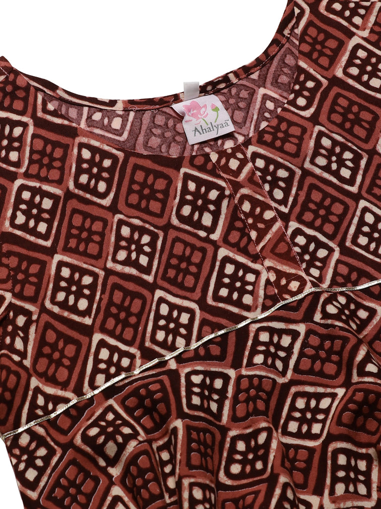 Women's Maroon Rayon Wax Printed Tuni