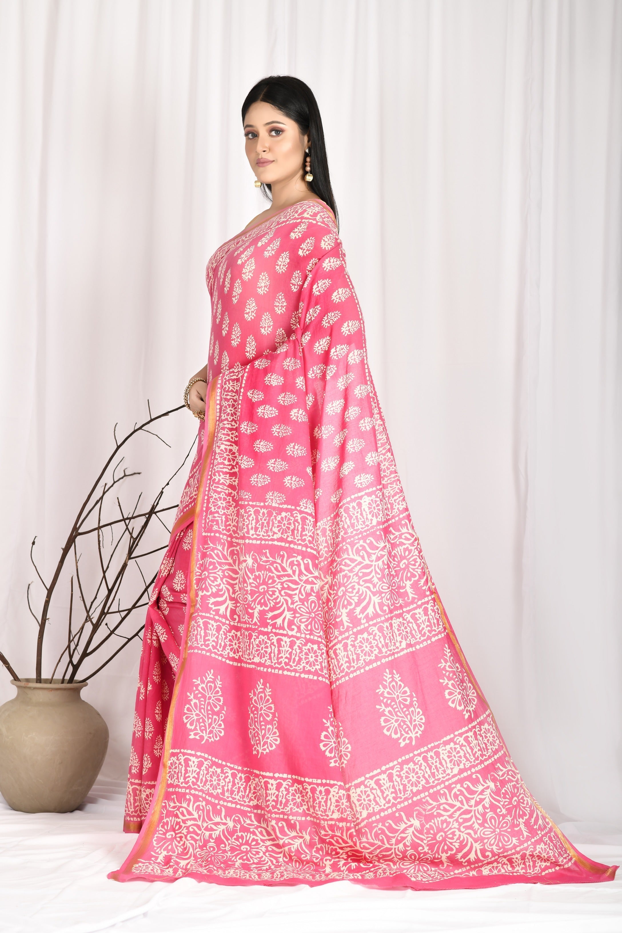 Women's Hand Block Printed Pink Cotton Mul Mul Zari Boarder Saree With Blouse - Saras The Label