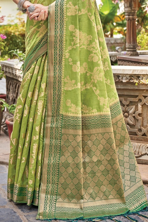 Women's Mint Green Banarasi Saree - Karagiri