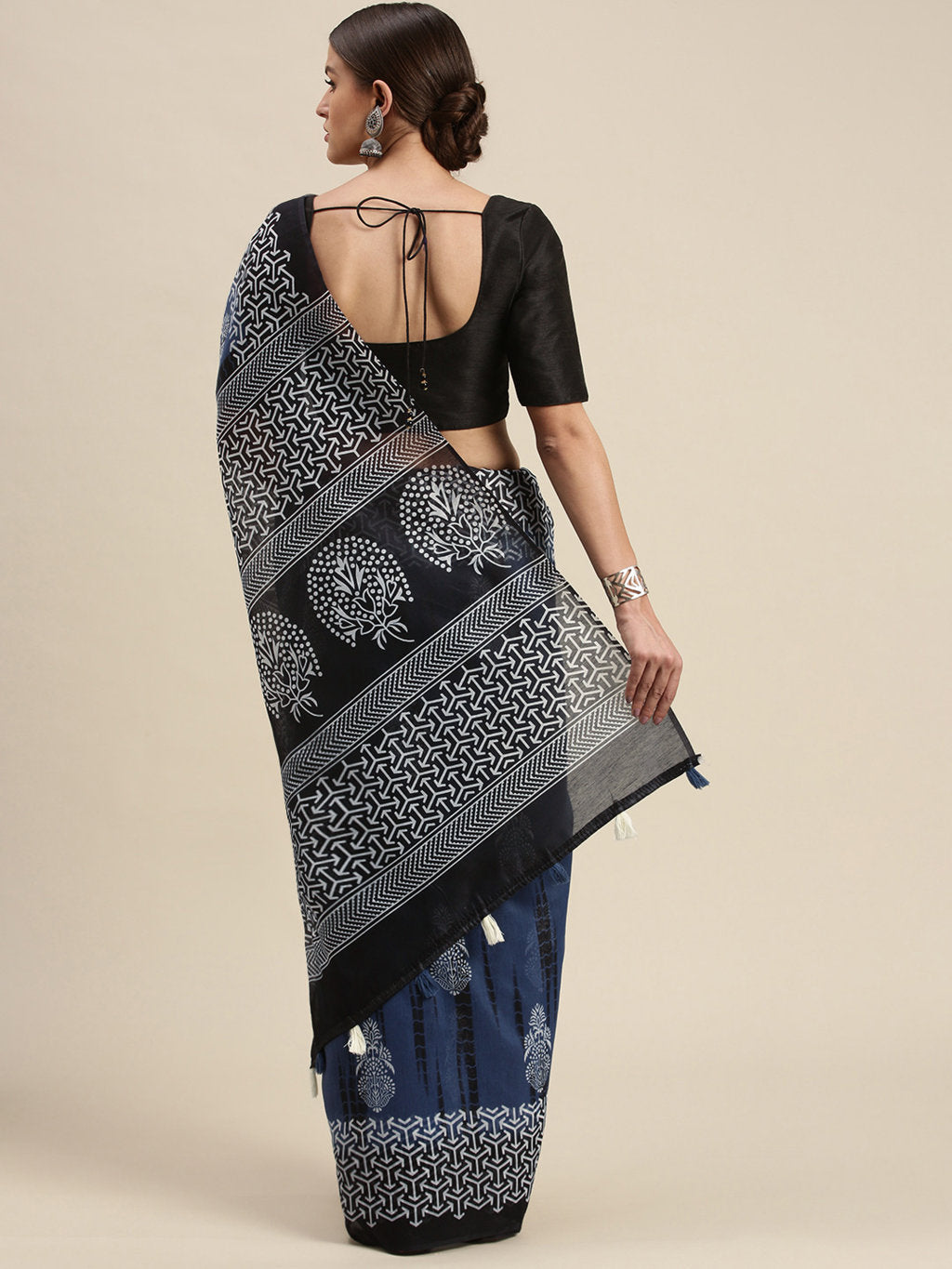 Women's Blue Cotton Blend Printed Traditional Tassle Saree - Sangam Prints