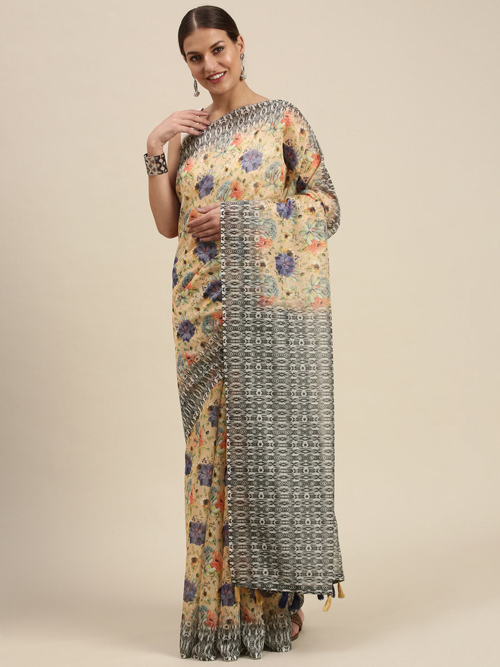 Women's Peach Cotton Blend Printed Traditional Tassle Saree - Sangam Prints