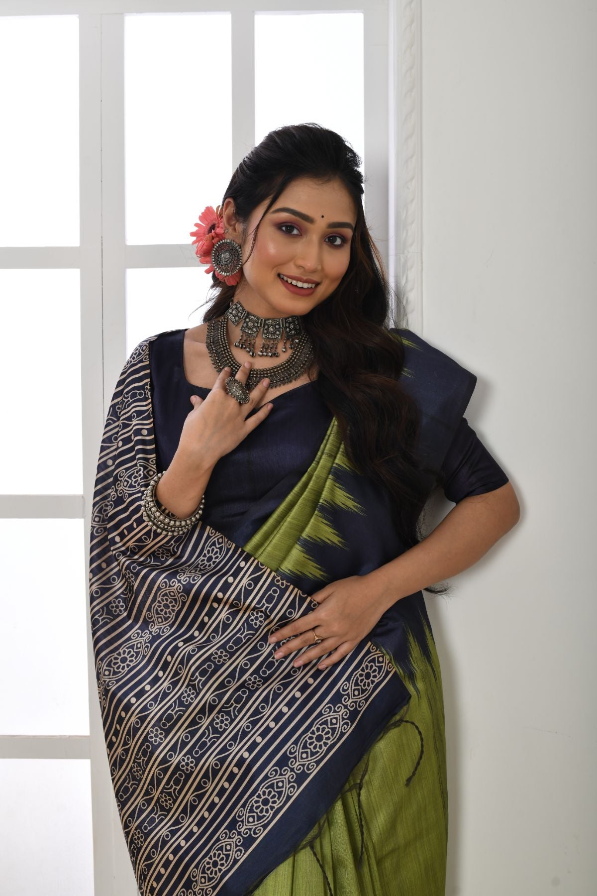 Women's Mahendi Printed Tussar Silk Saree with Tassels - Vishnu Weaves