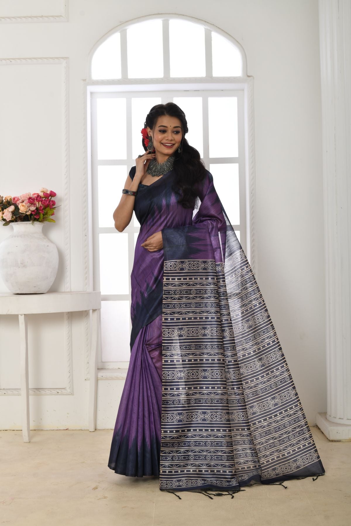 Women's Purple Printed Tussar Silk Saree with Tassels - Vishnu Weaves