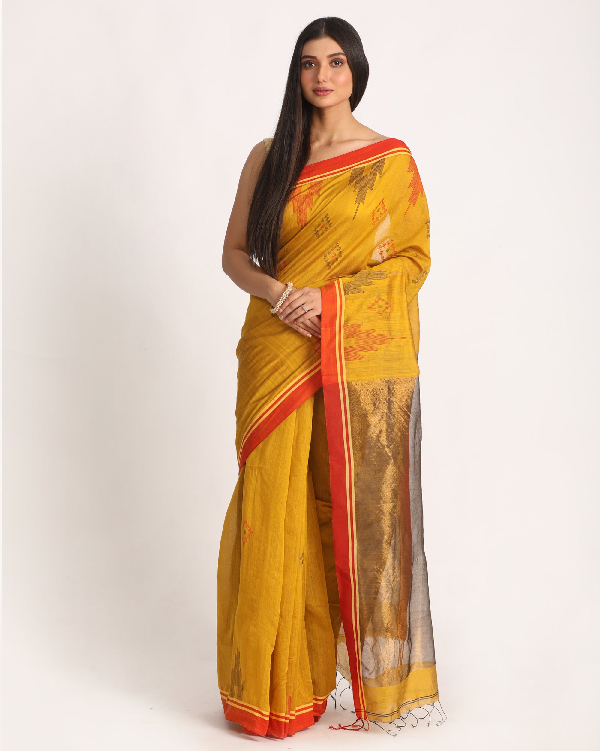 Women's Dark Yellow Cotton Blend Handloom Jamdani Saree - Angoshobha