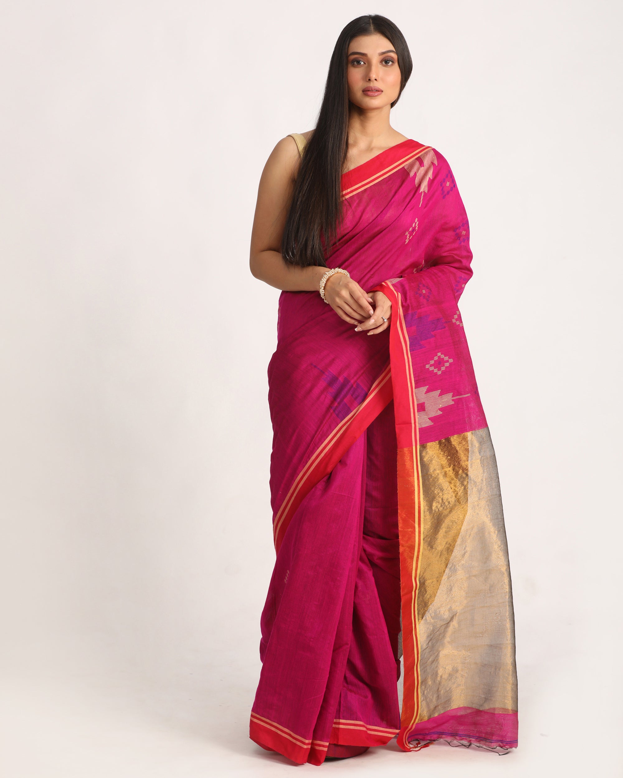 Women's Dark Pink Cotton Blend Handloom Jamdani Saree - Angoshobha