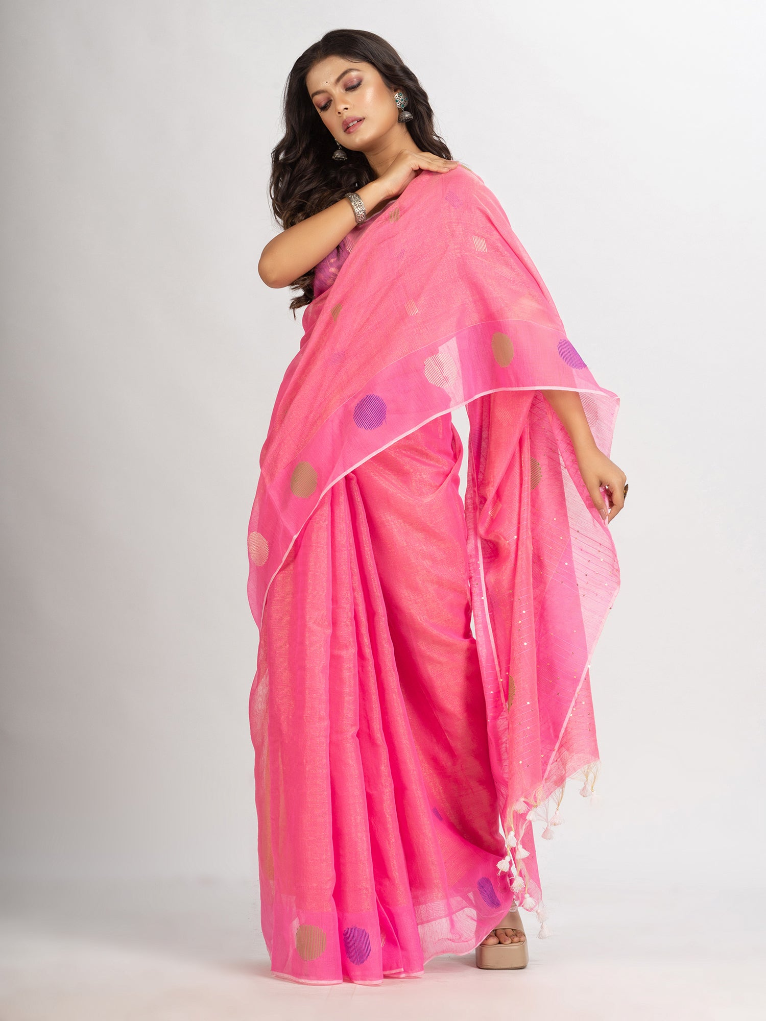 Women's Pink Handweven Cotton Blend Jamdani handloom Saree - Angoshobha