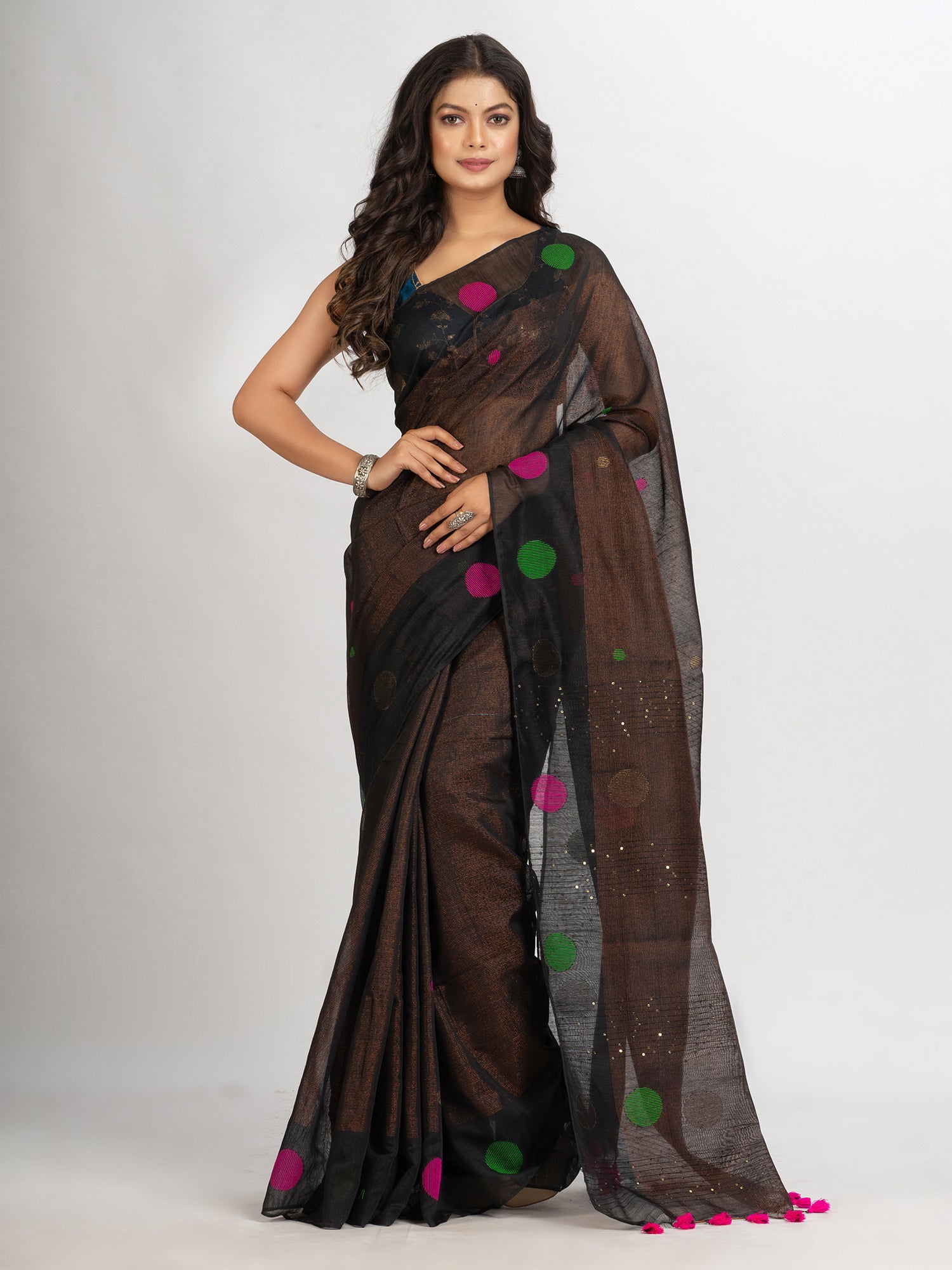 Women's Black Handweven Cotton Blend Jamdani handloom Saree - Angoshobha