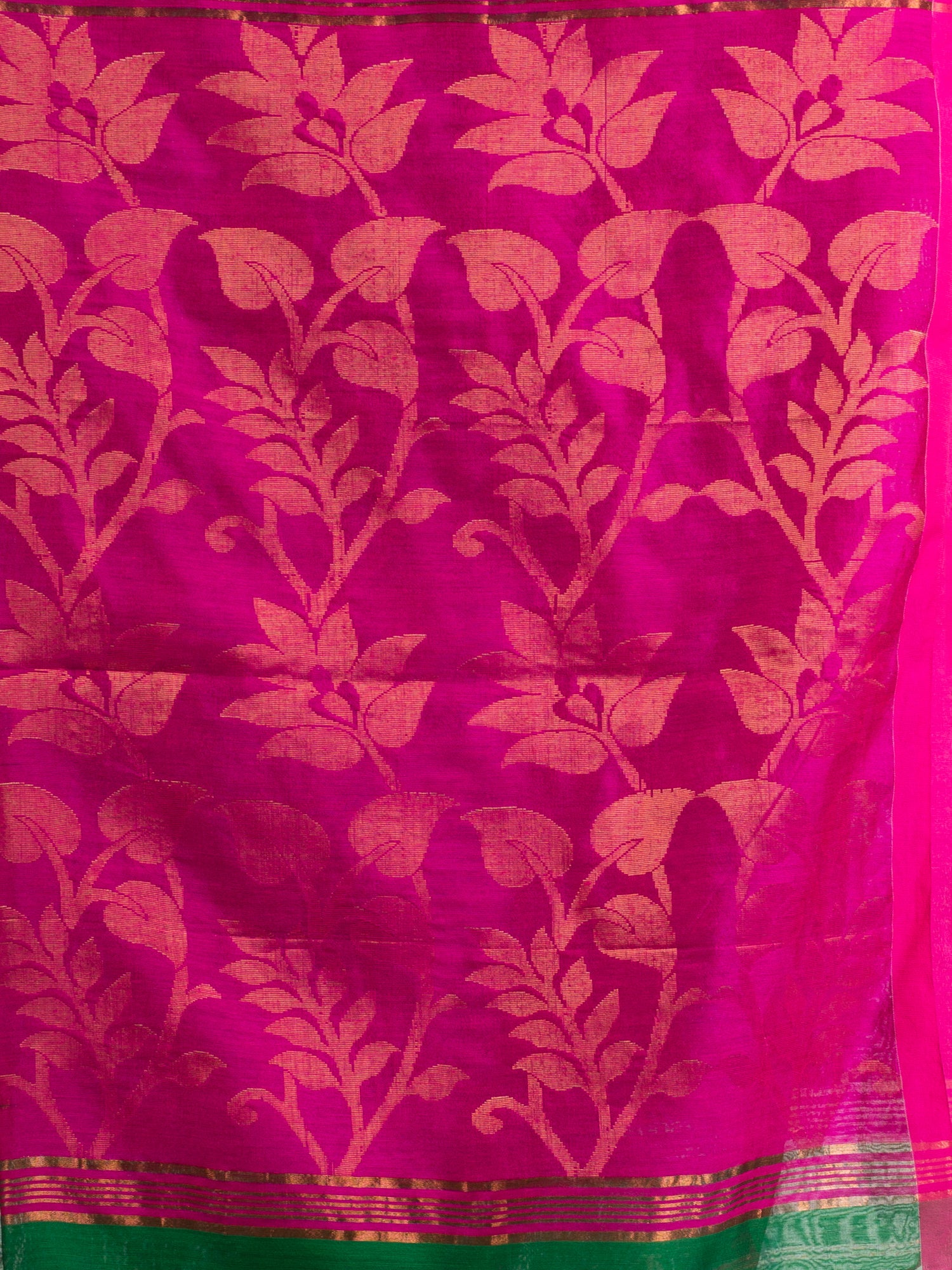 Women's Green Cotton Blend Handloom Tangail Saree - Angoshobha