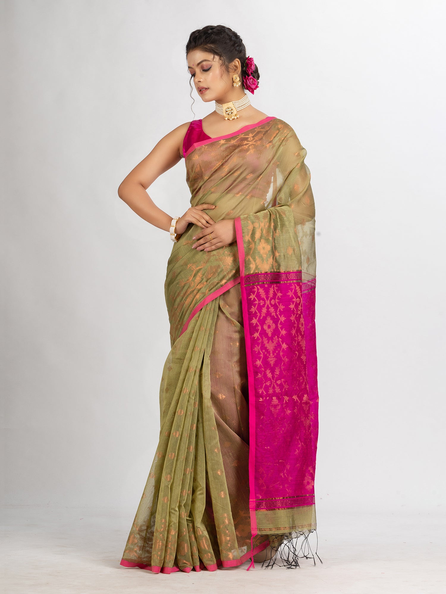 Women's Muga Cotton Blend Handloom Tangail Saree - Angoshobha