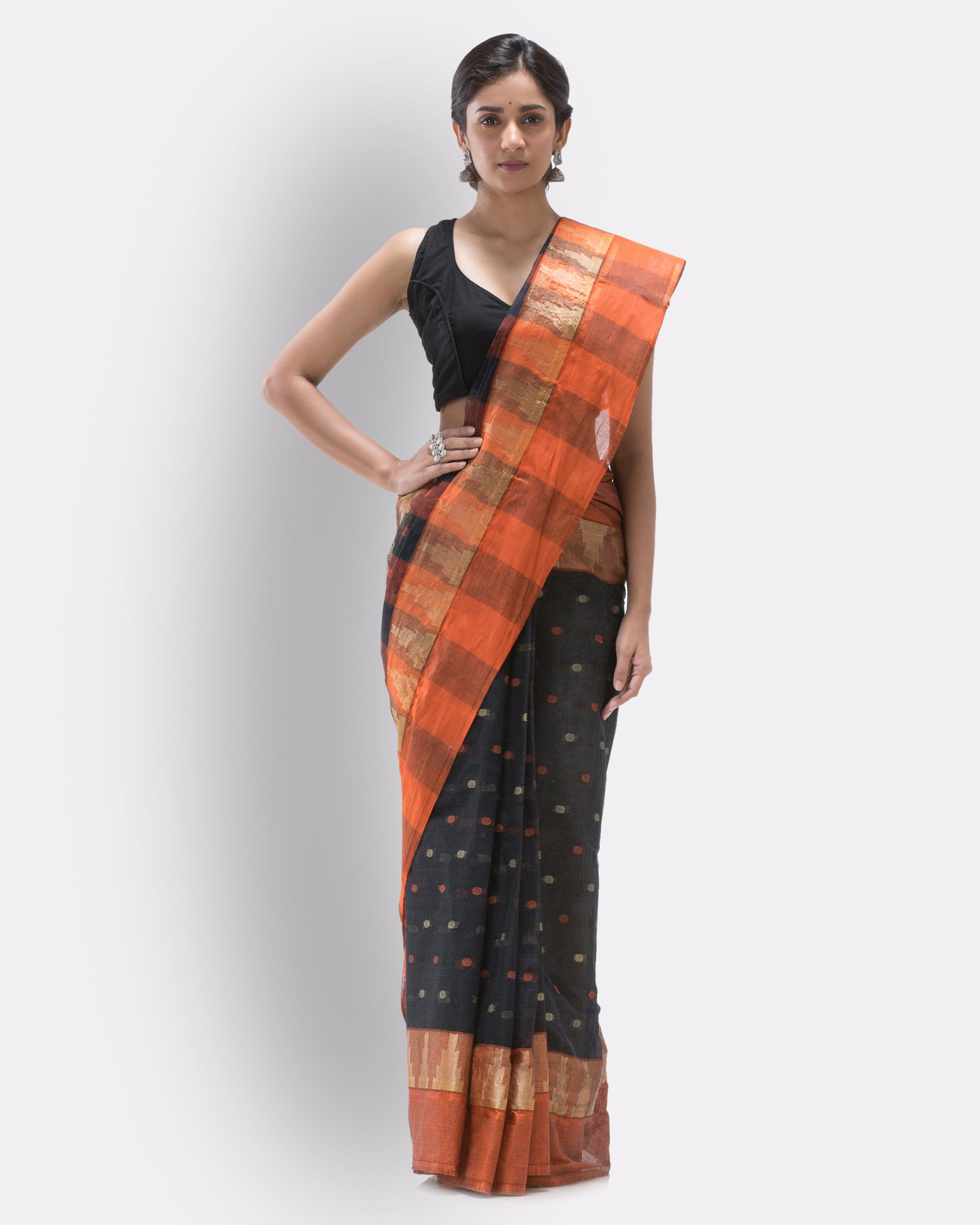 Women's Self Temple Design Tant Pure Cotton Saree (Black) - Angoshobha