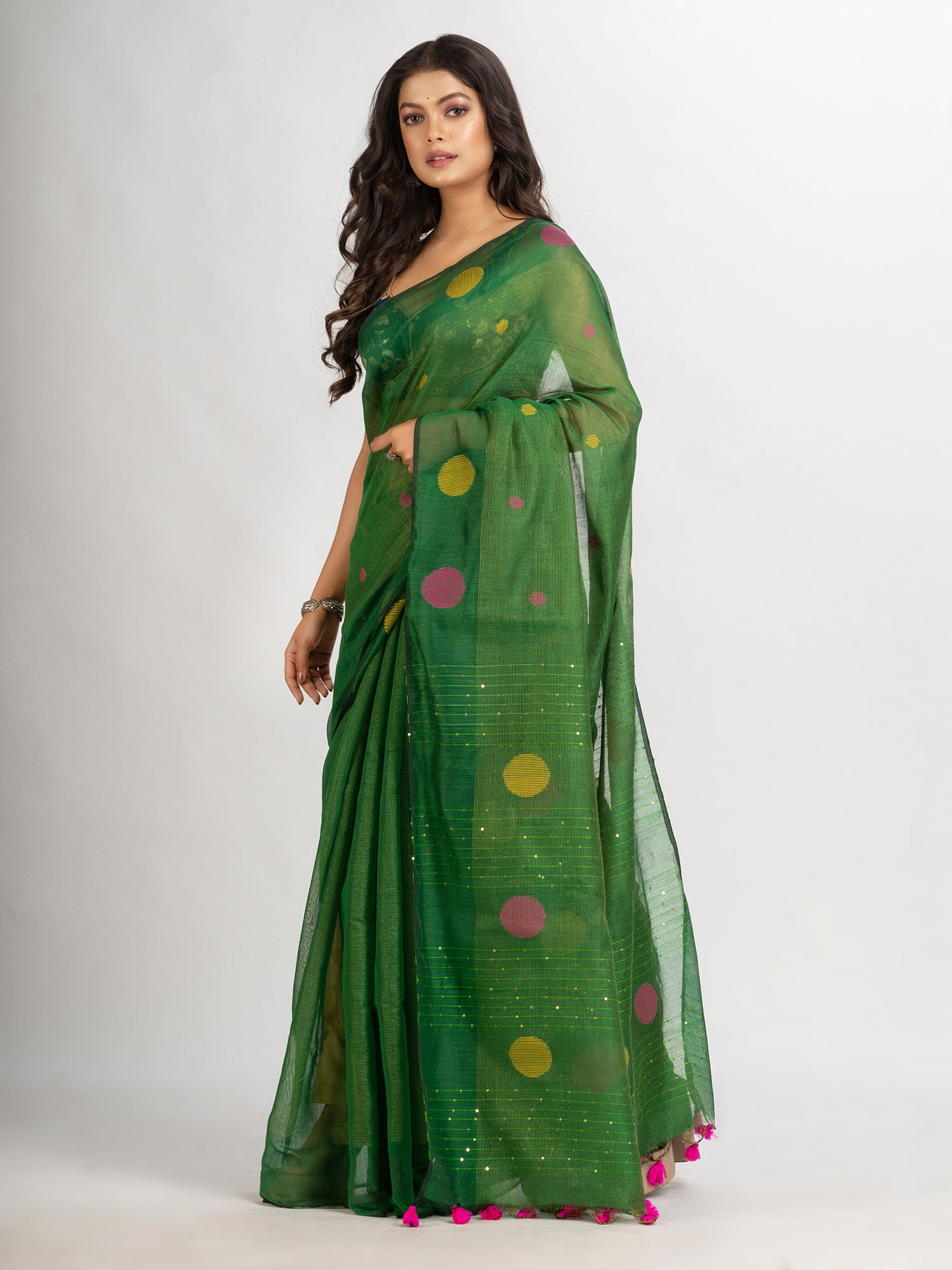 Women's Green Handweven Cotton Blend Jamdani handloom Saree - Angoshobha