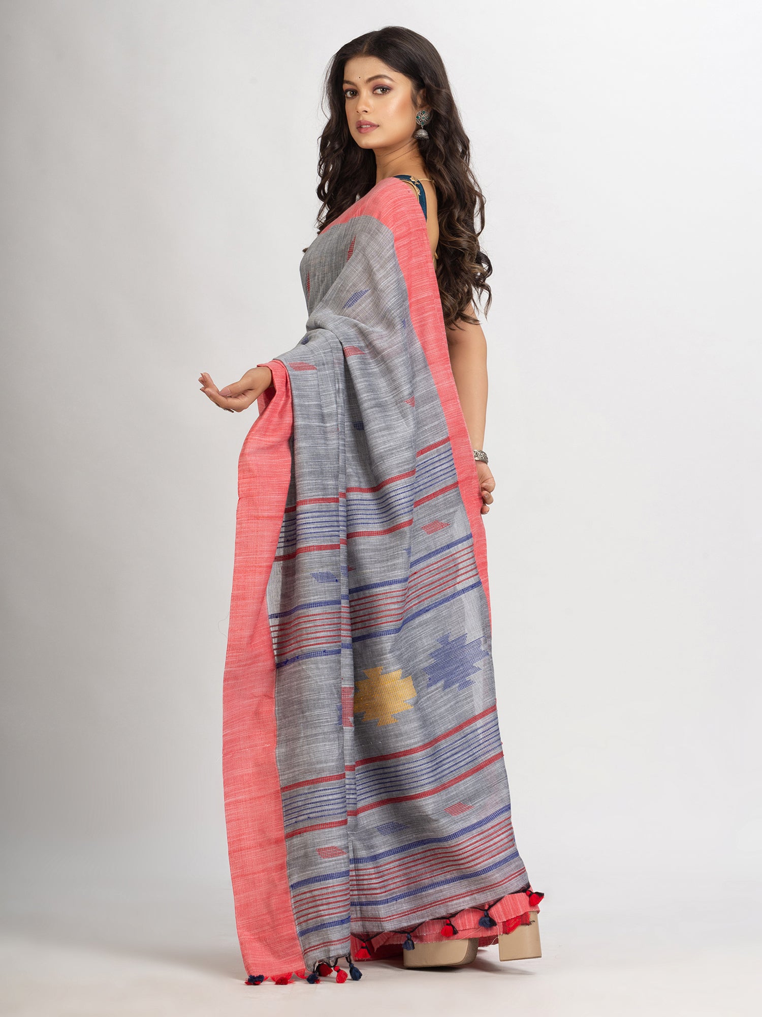 Women's Pink Handwoven Cotton Jamdani handloom Saree - Angoshobha