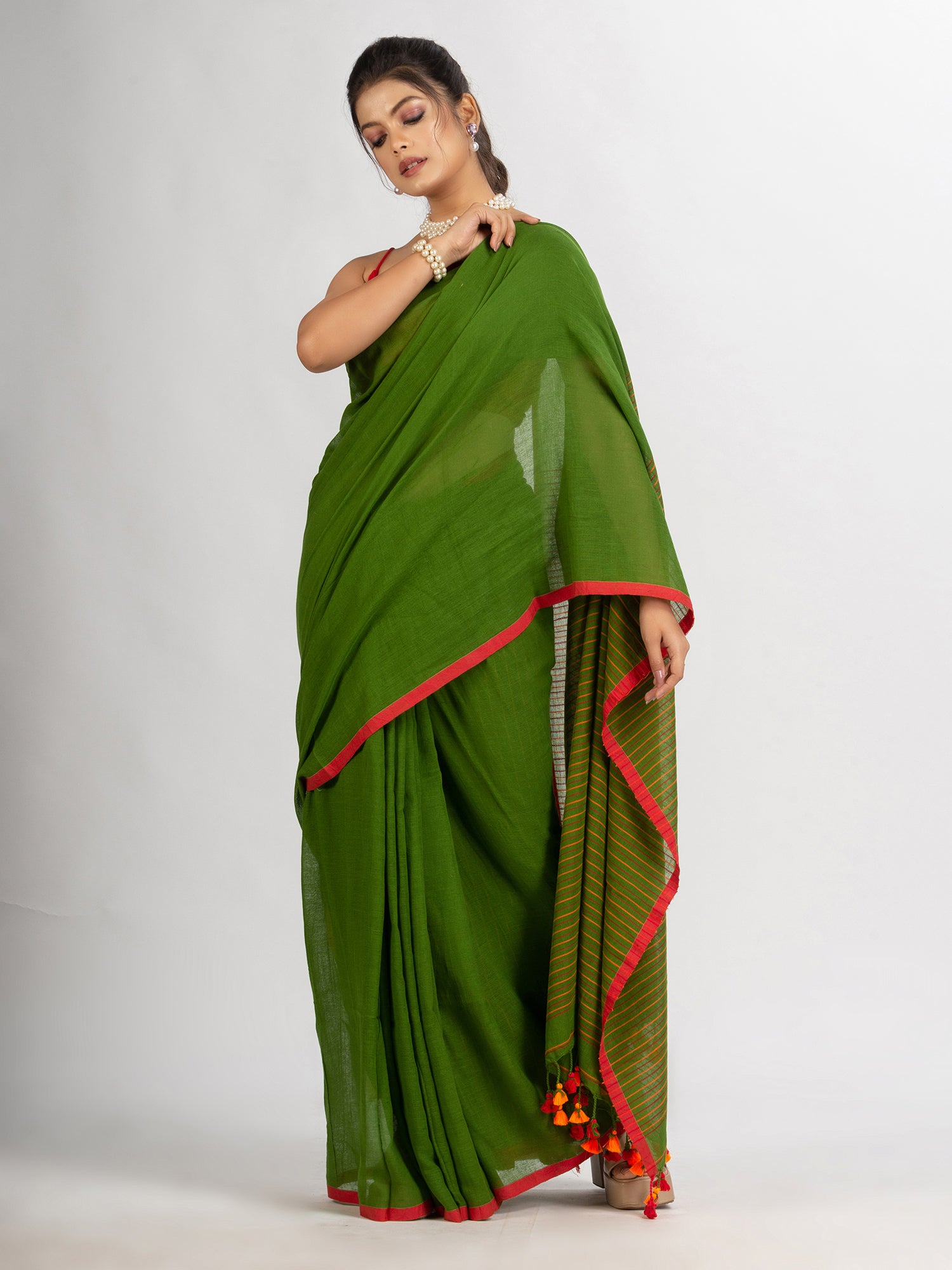 Women's Pista Green Handwoven Cotton Stipe handloom Saree - Angoshobha