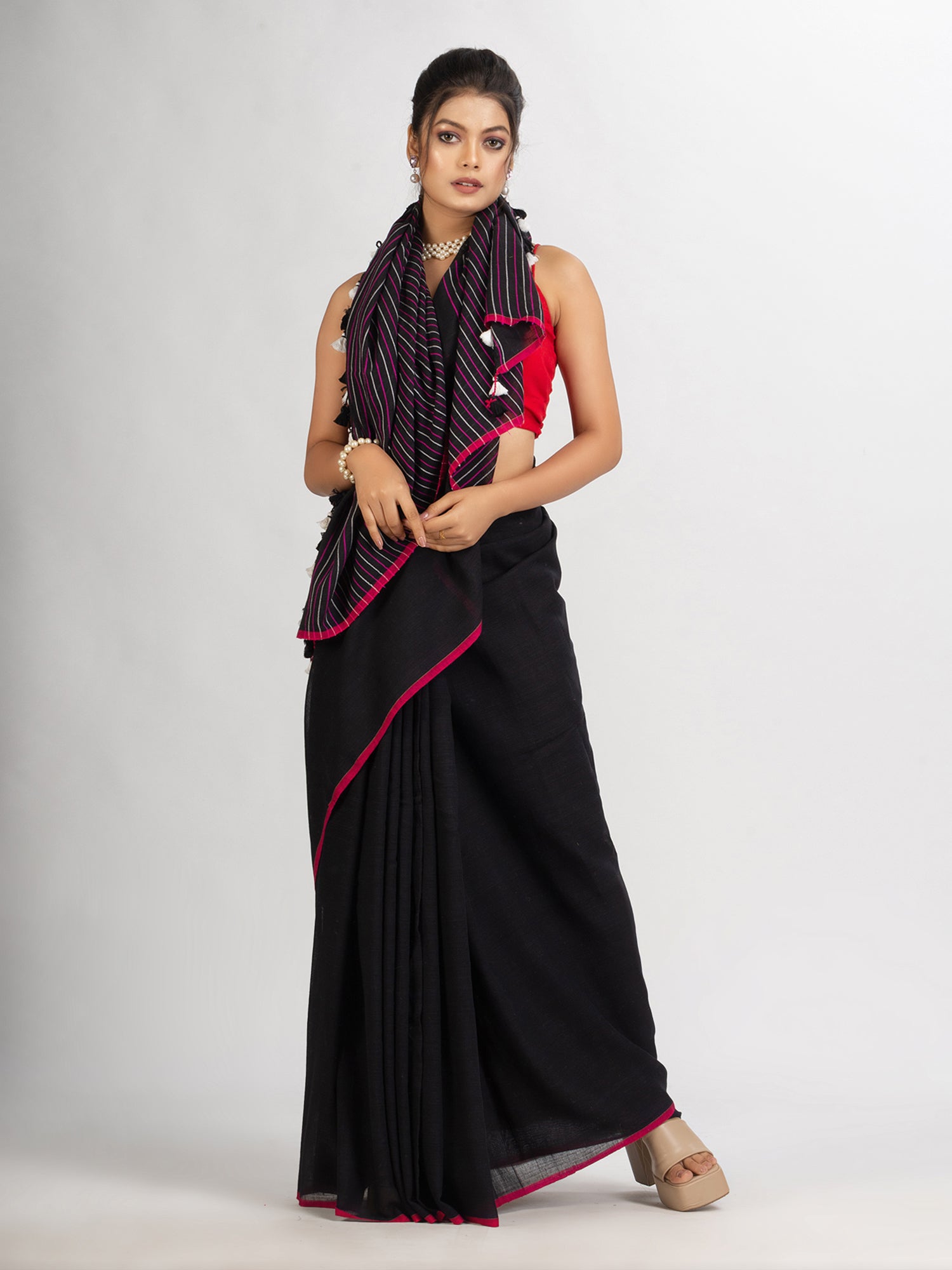Women's Black Handwoven Cotton Stipe handloom Saree - Angoshobha
