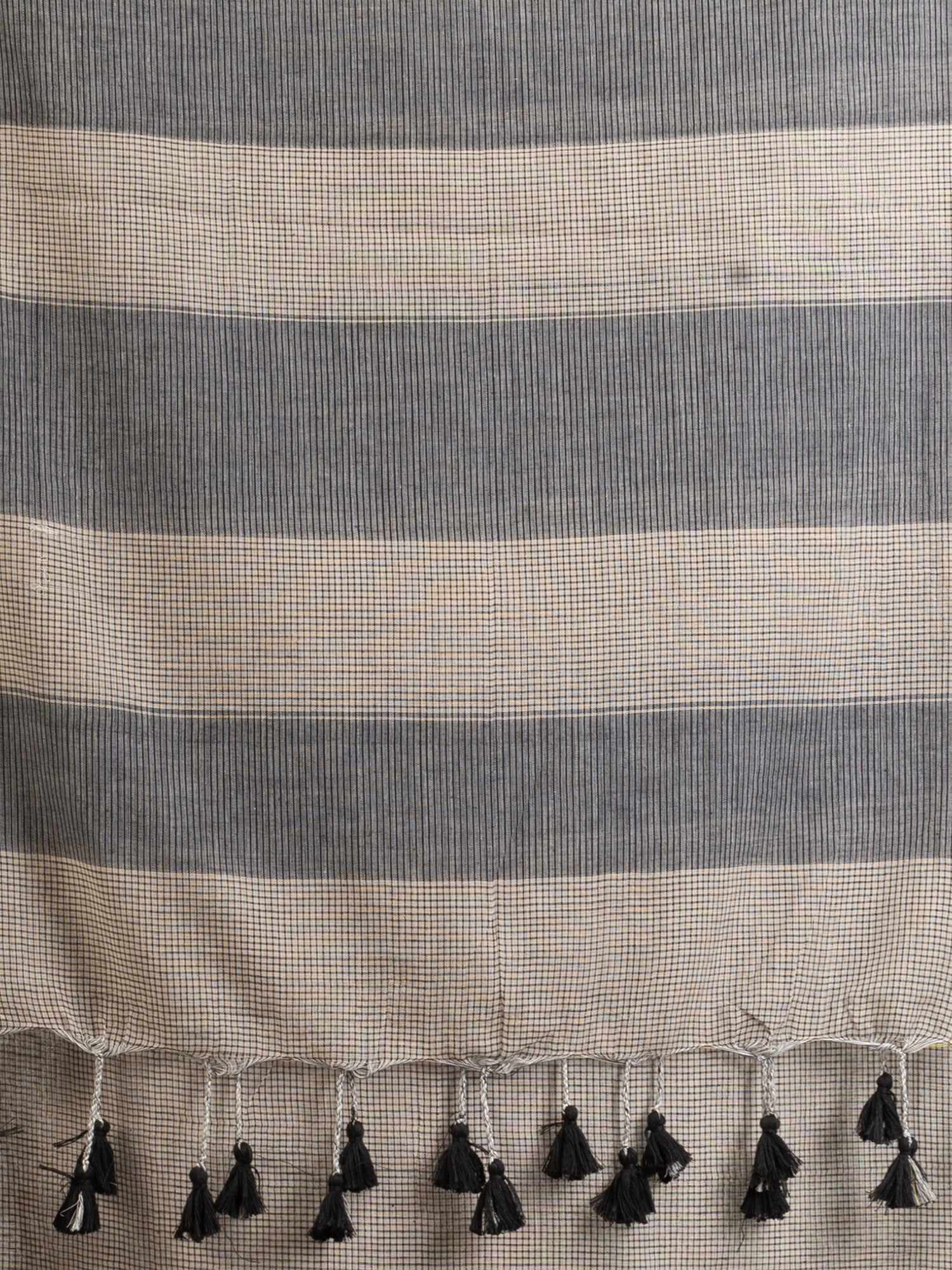 Women's Brown And Black Cotton Check Handloom Saree - Angoshobha