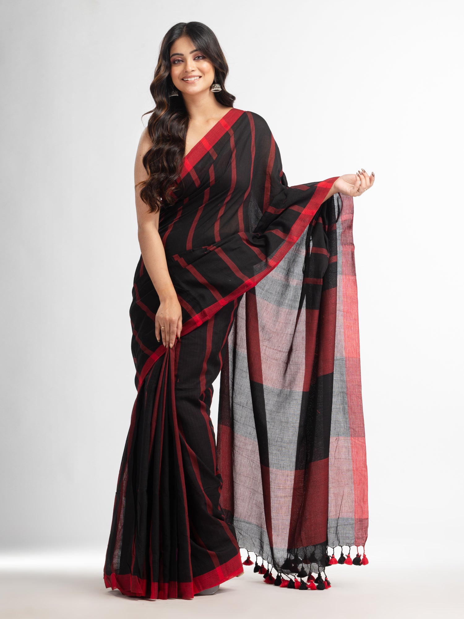 Women's Black all body red strip moklin red border handwoven maslight saree - Angoshobha