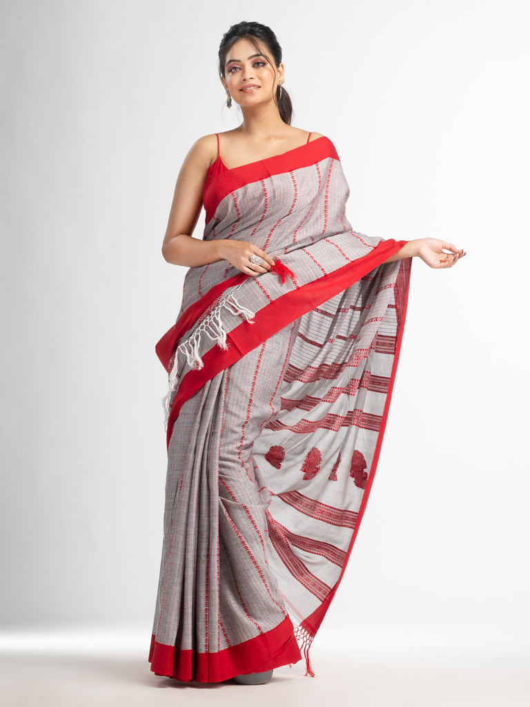 Women's Grey all body small fish design with fish design pallu in solid border handwoven cotton saree