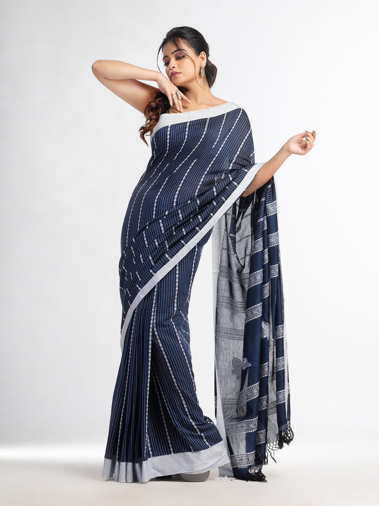 Women's Nevy Blue all body small fish design with fish design pallu in solid border handwoven cotton saree