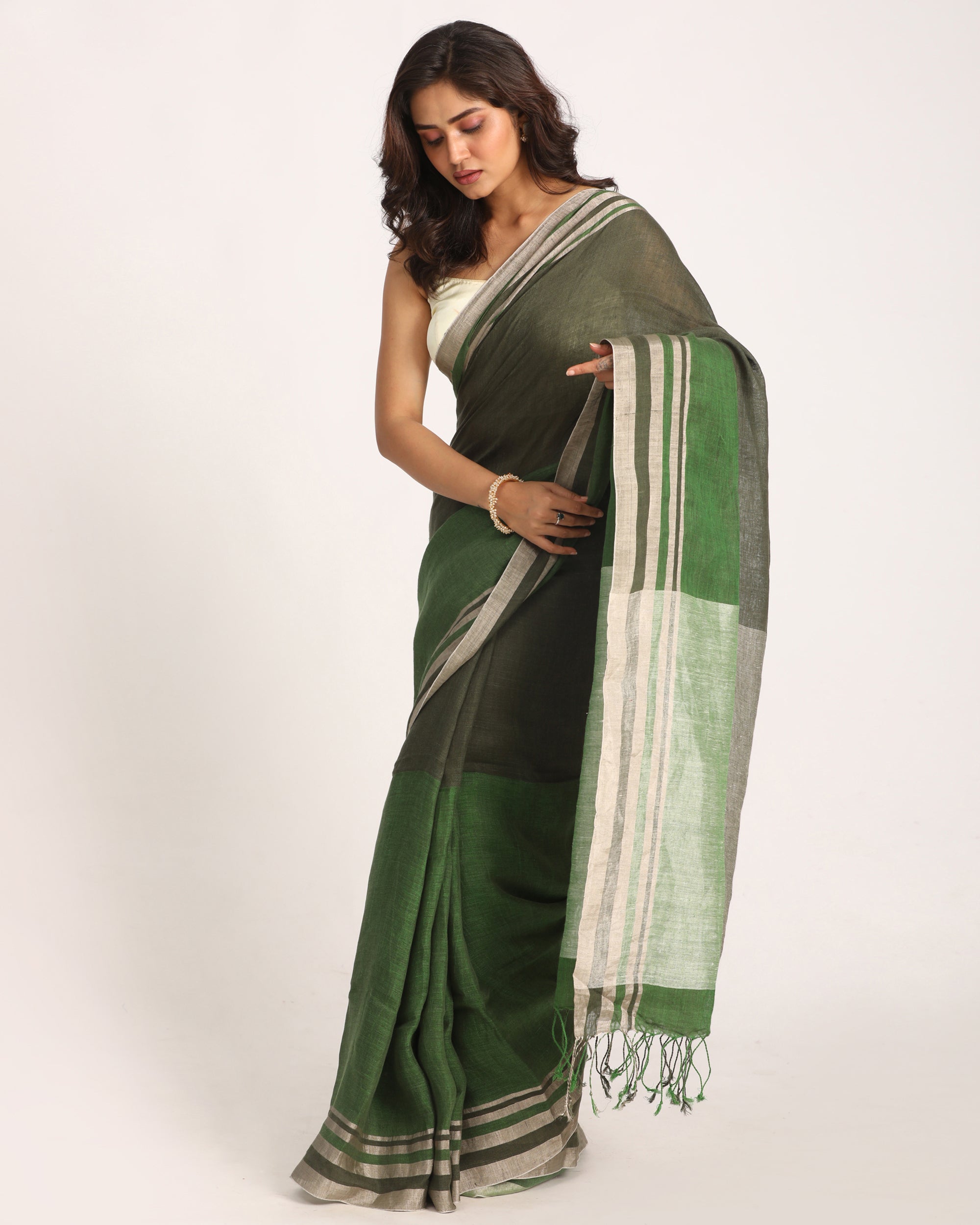 Women's Multicolour Traditional Handloom Linen Saree - Angoshobha