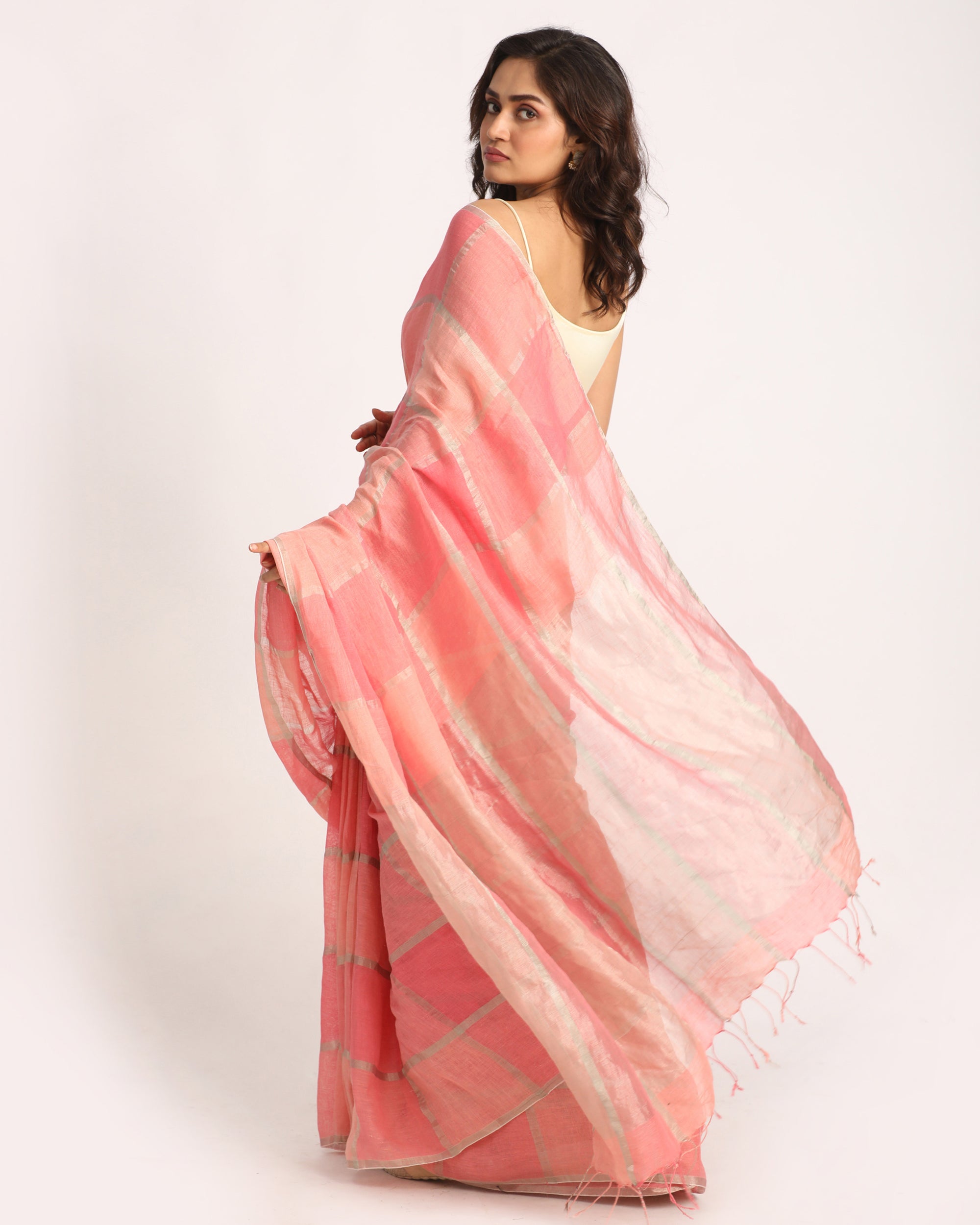 Women's Pastel Pink Traditional Handloom Check Linen Saree - Angoshobha