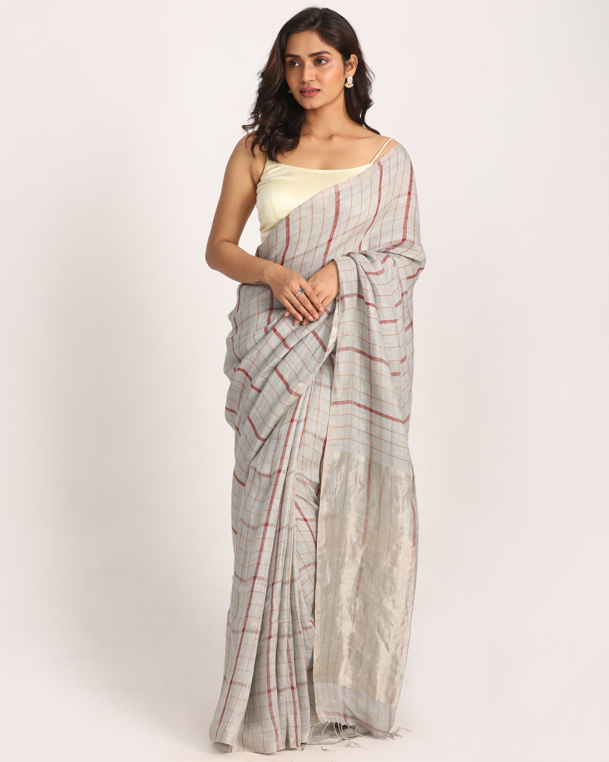 Women's Silver Grey Traditional Handloom Check Linen Saree - Angoshobha
