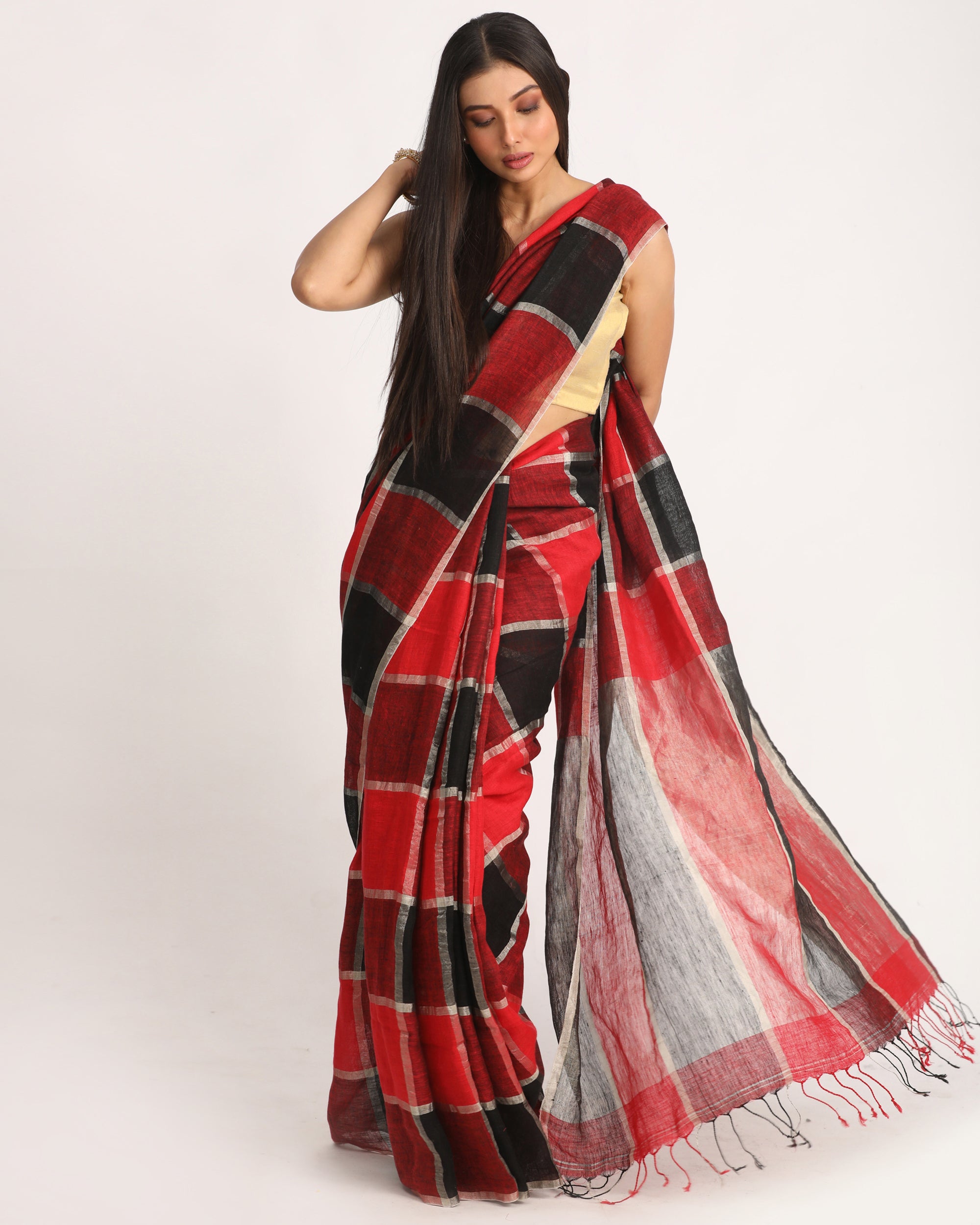 Women's Red Black Traditional Check Linen Handloom Saree - Angoshobha