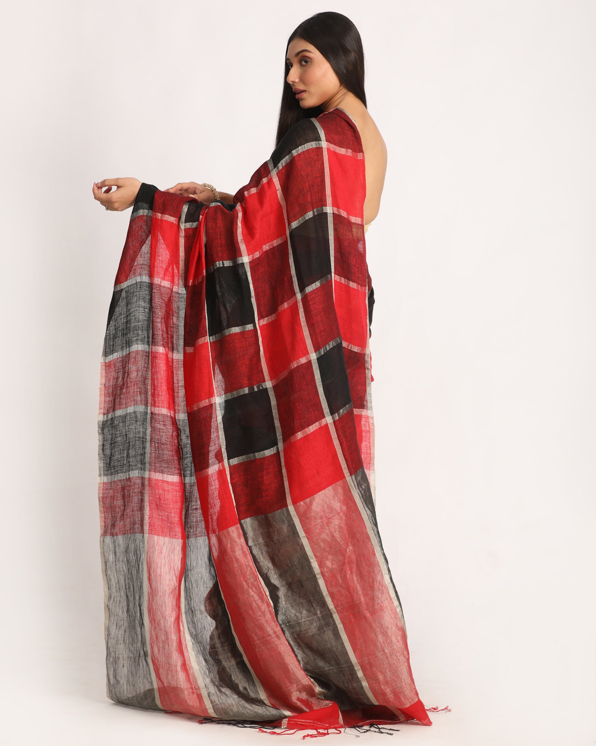 Women's Red Black Traditional Check Linen Handloom Saree - Angoshobha