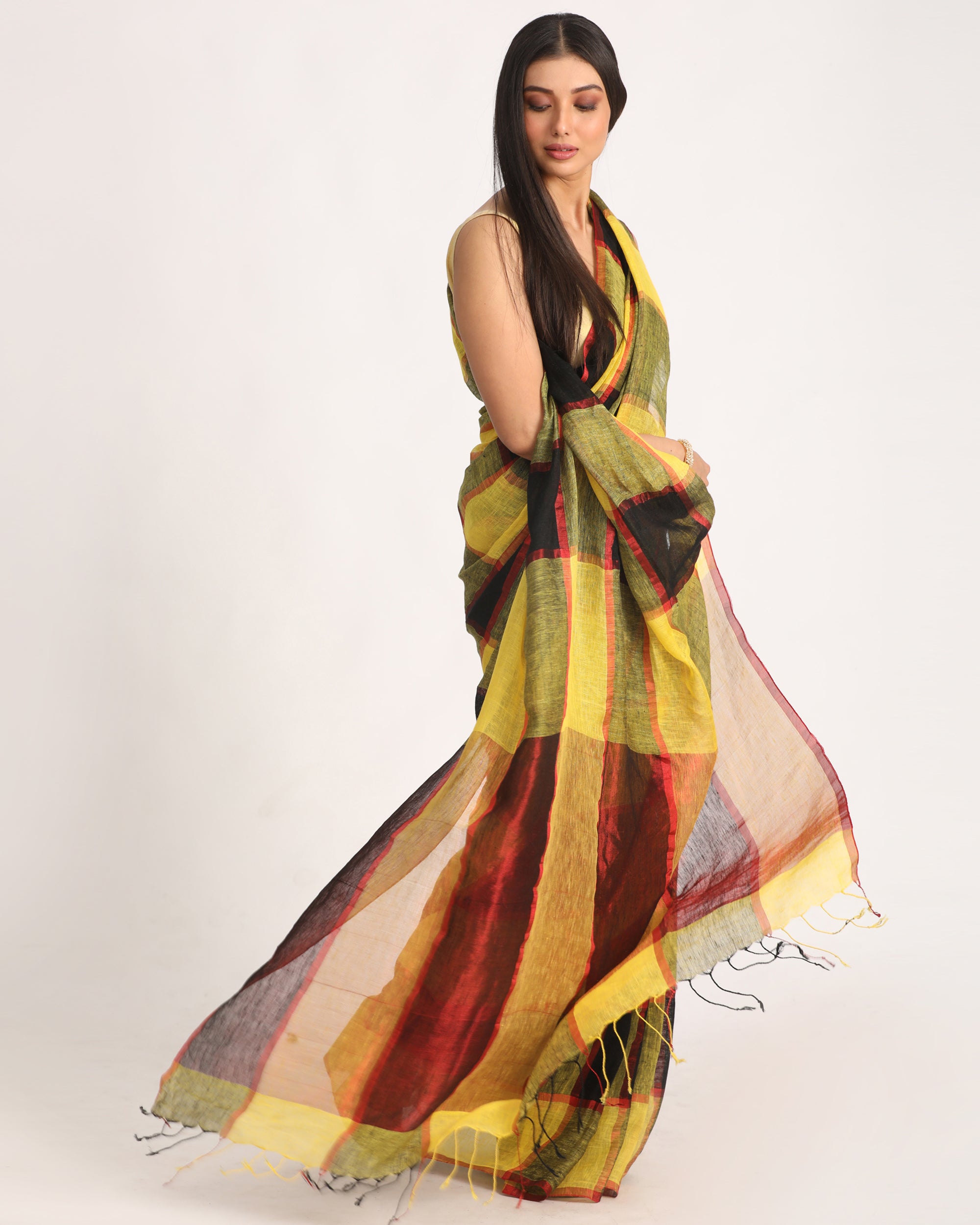 Women's Yellow Black Traditional Check Linen Handloom Saree - Angoshobha