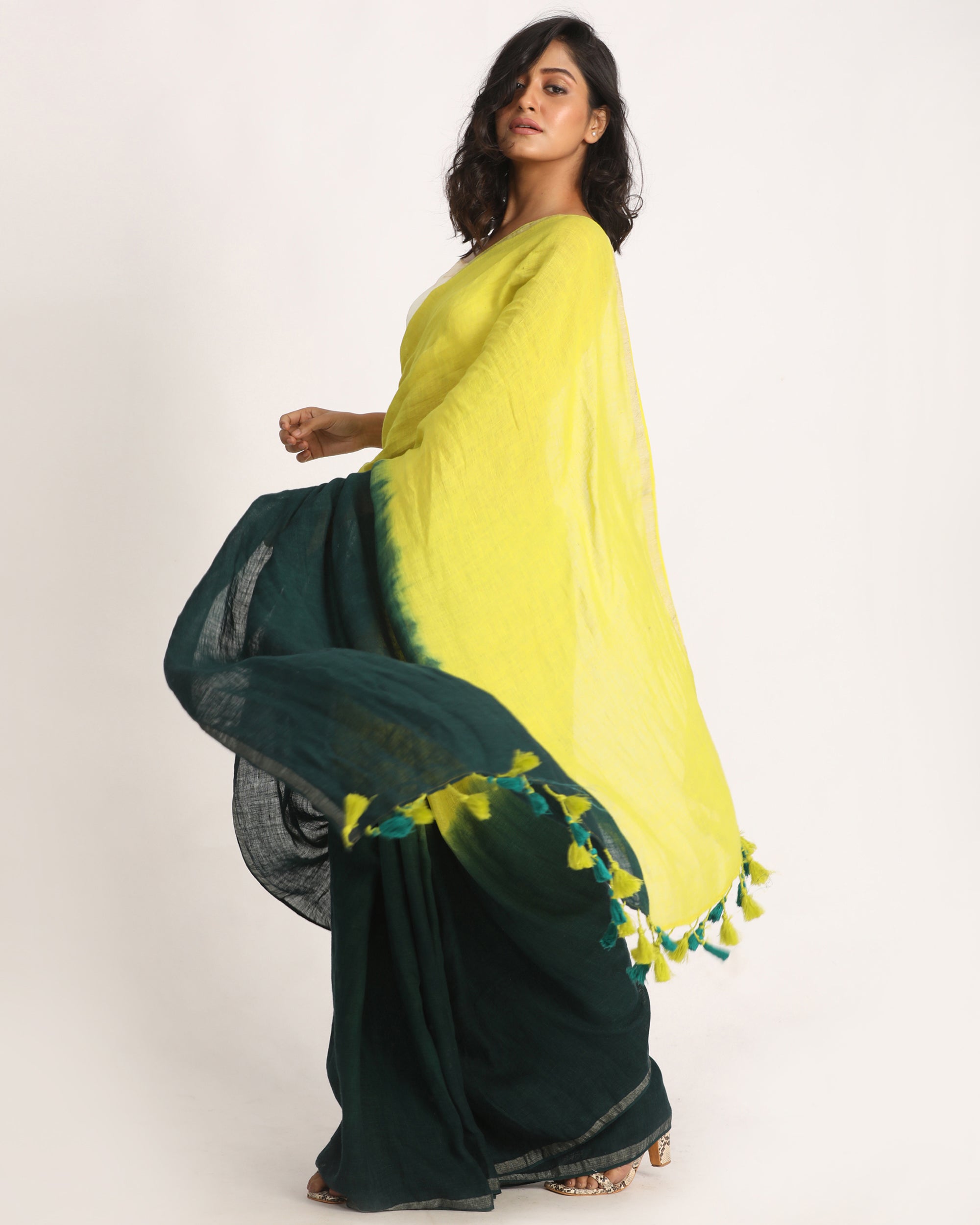 Women's Lemon Dark Greentraditional Handloom Linen Saree - Angoshobha