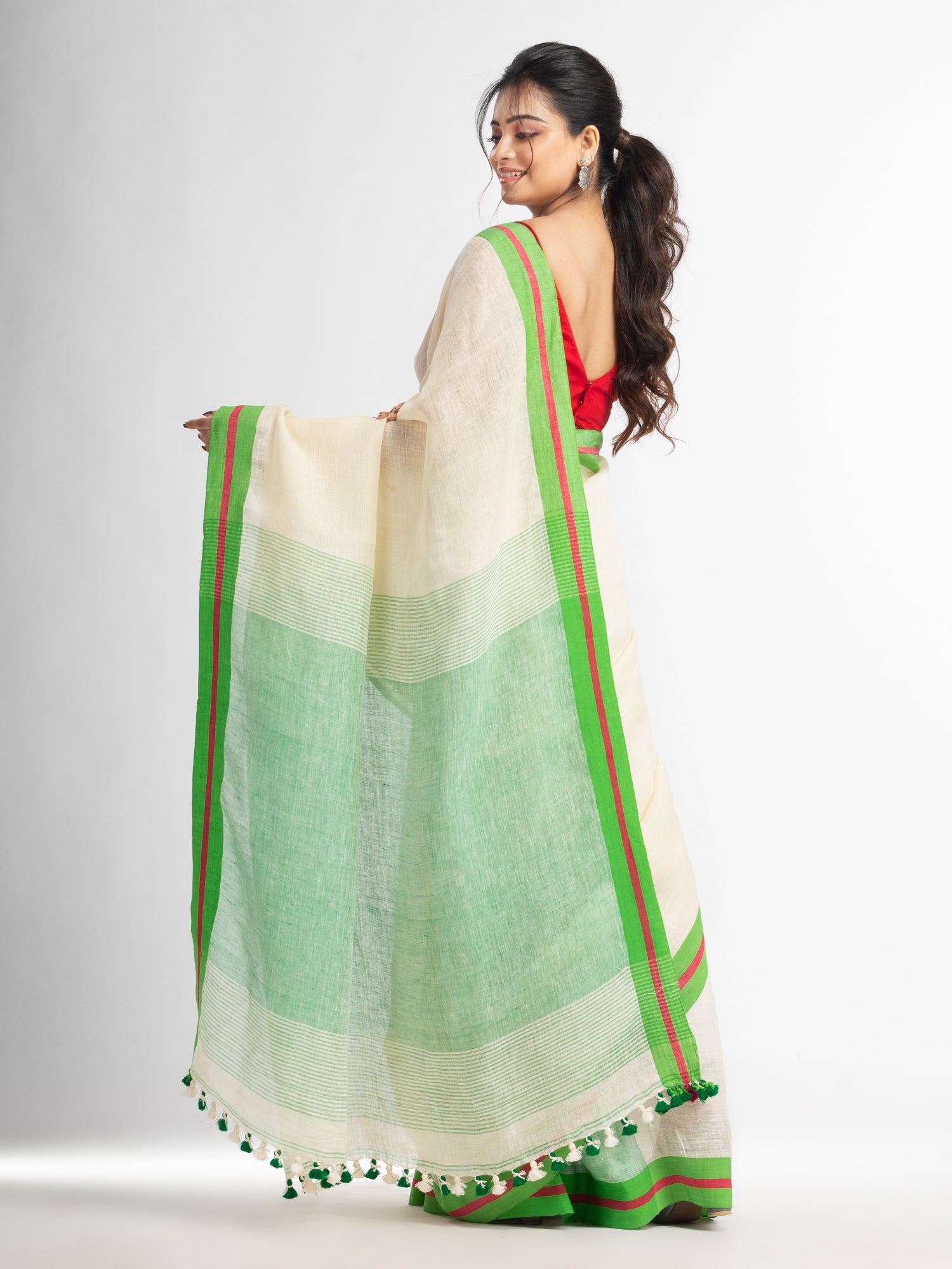 Women's Cream with green pallu in multi colour boeder handwoven linen saree - Angoshobha