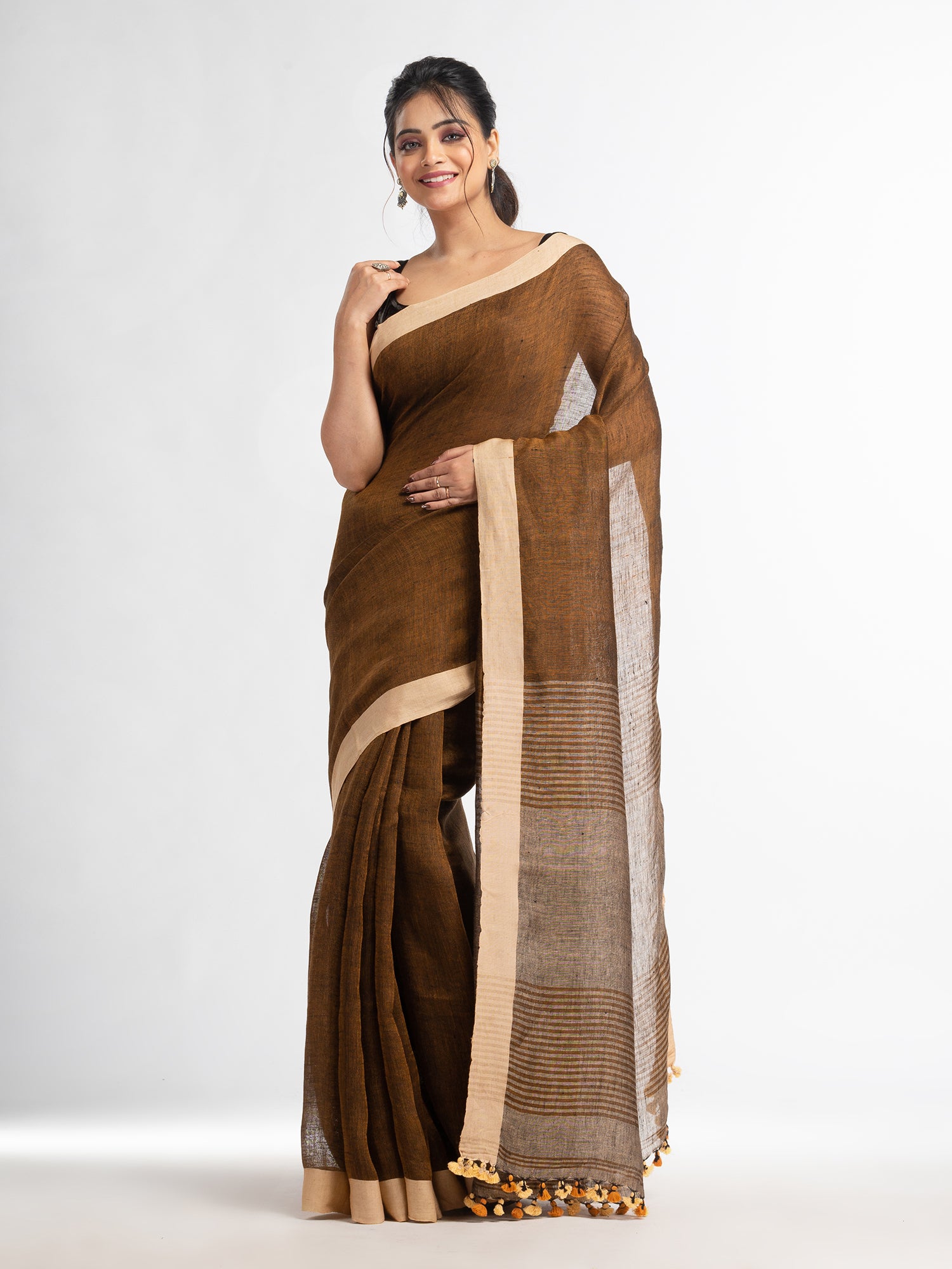 Women's Brown with multi colour pallu in solit boeder handwoven linen saree - Angoshobha