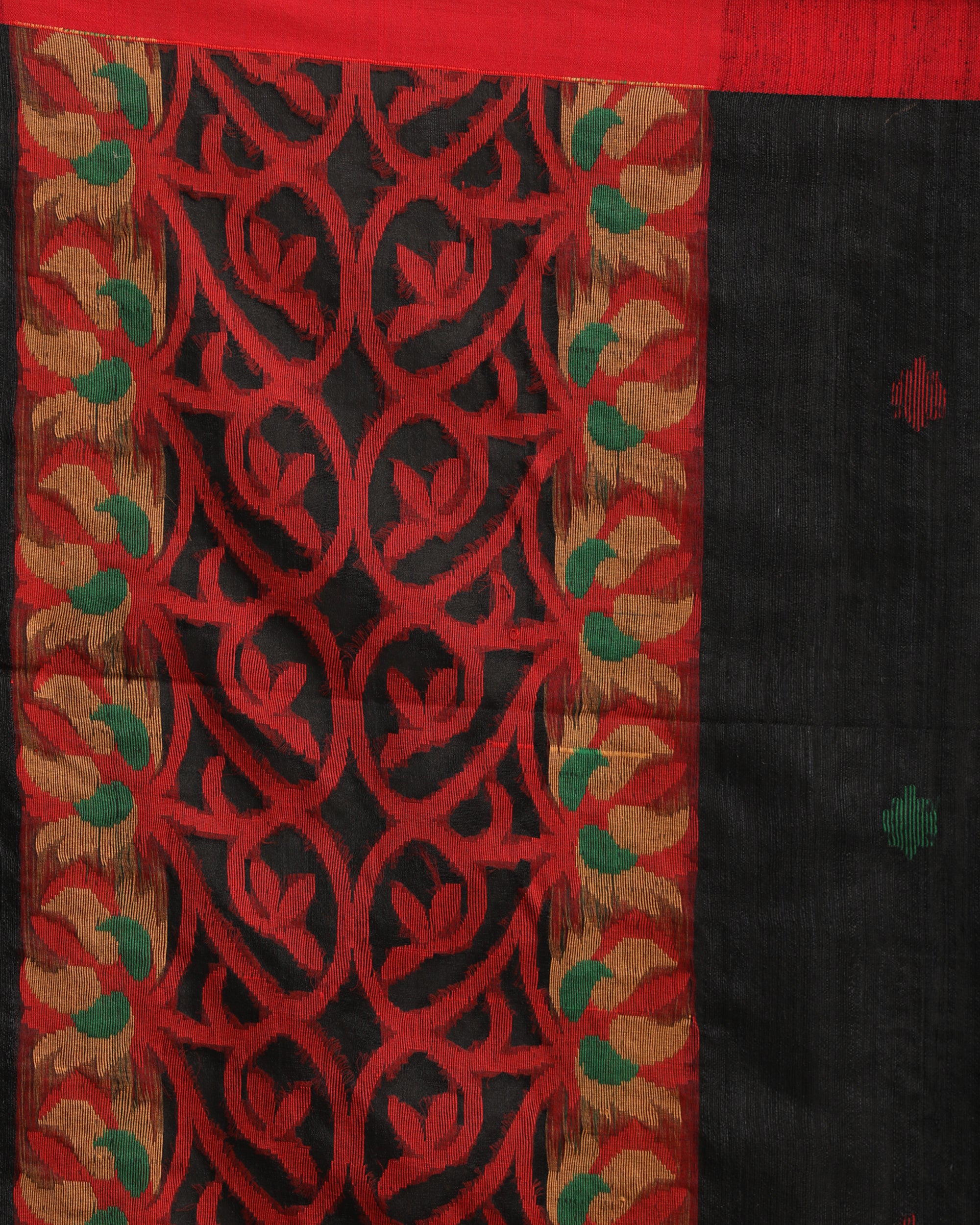 Women's Black Matka Silk Handloom Traditional Jamdani Saree - Angoshobha
