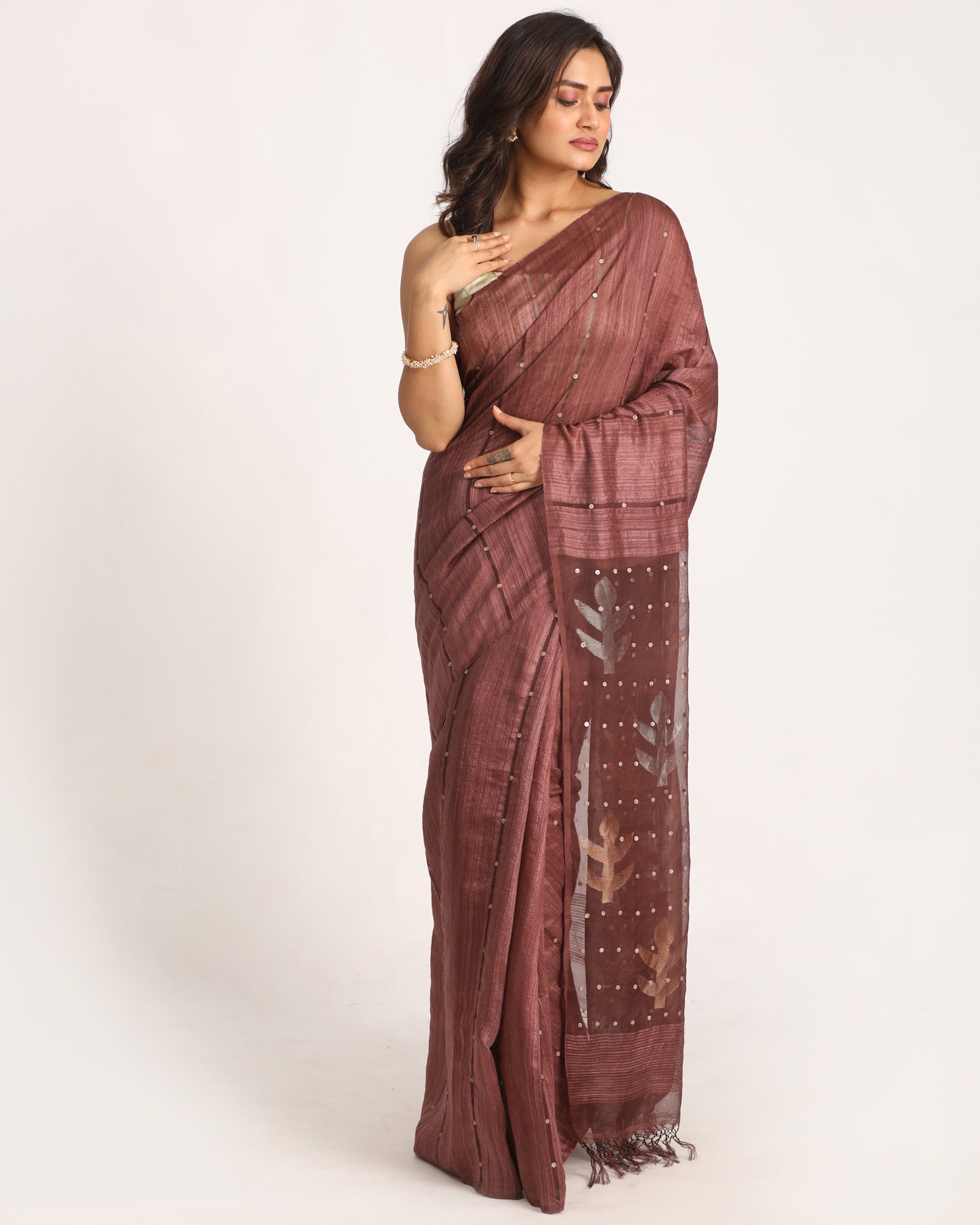 Women's Copper Rose Matka Silk Handloom Traditional Sequin Jamdani Saree - Angoshobha