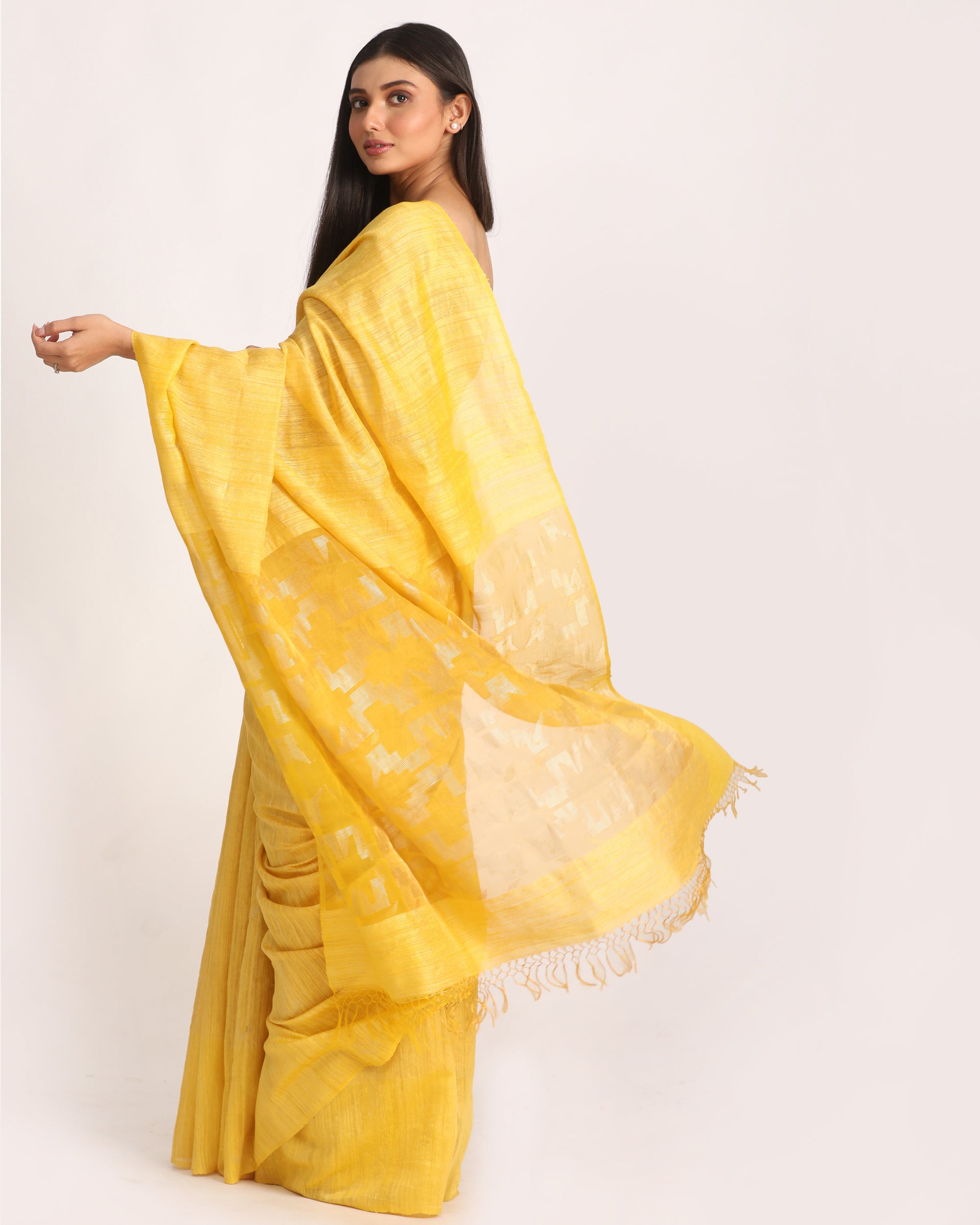 Women's Lemon Matka Silk Handloom Traditional Jamdani Saree - Angoshobha
