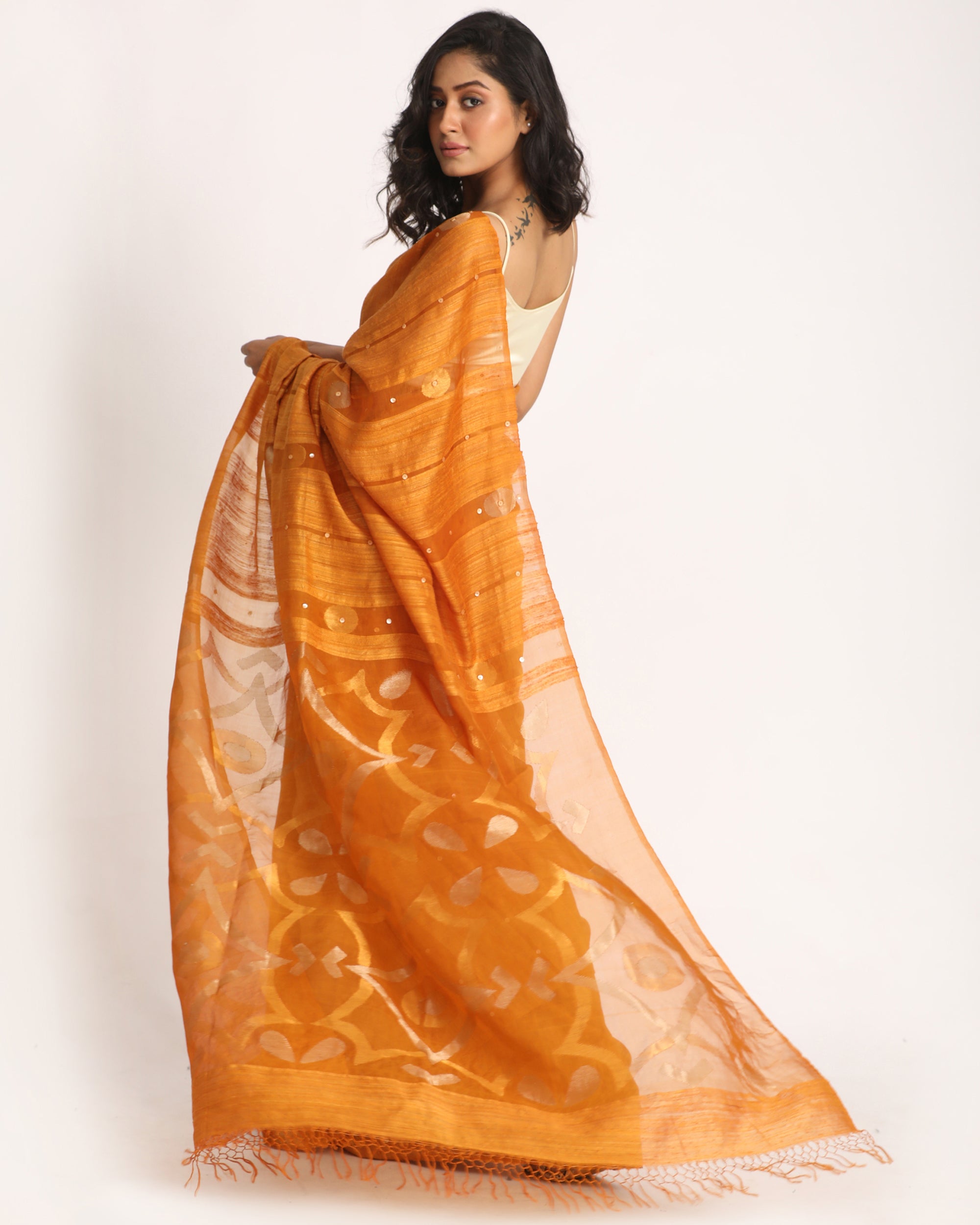 Women's Orange Matka Silk Handloom Traditional Sequin Jamdani Saree - Angoshobha