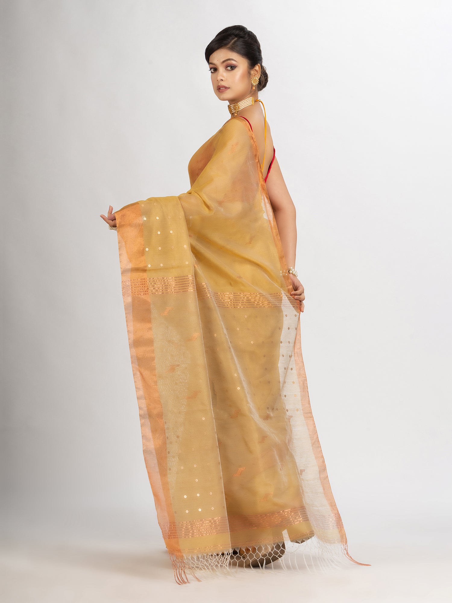Women's Natural Tussar Colour Silk Cotton Pocket Chumki Jamdani handloom saree - Angoshobha