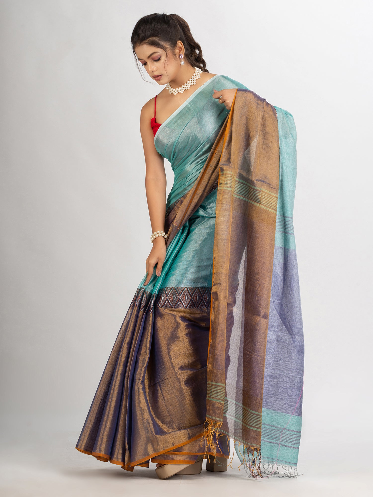 Women's Gold Firoja Zari Cotton Tissue Madhumani Jacquard handloom Saree - Angoshobha