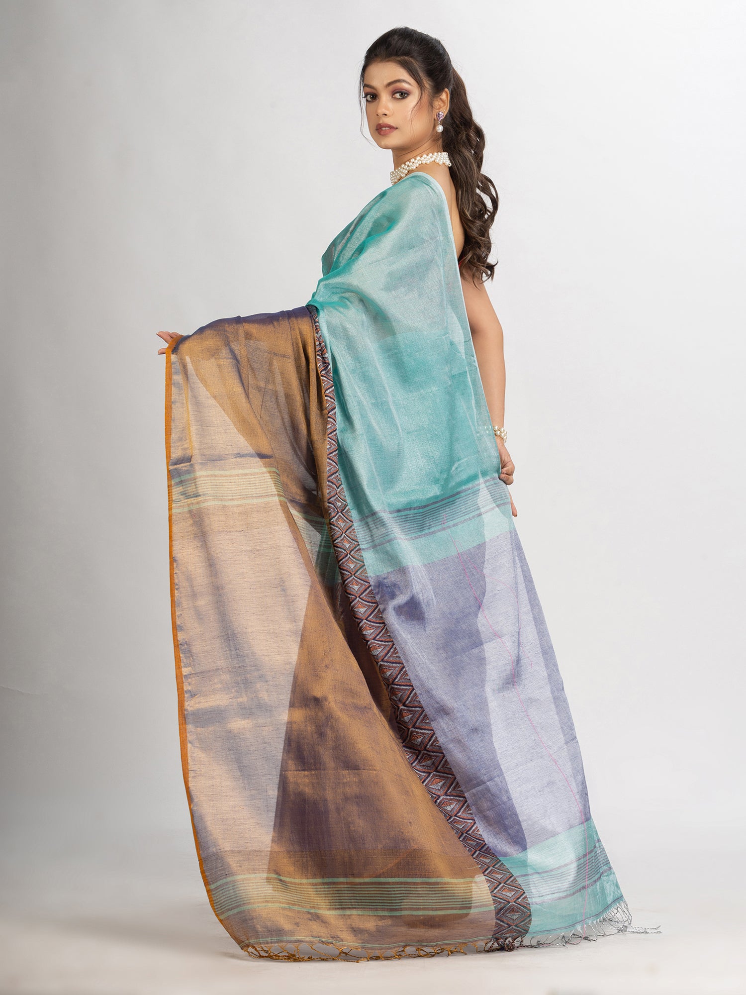 Women's Gold Firoja Zari Cotton Tissue Madhumani Jacquard handloom Saree - Angoshobha