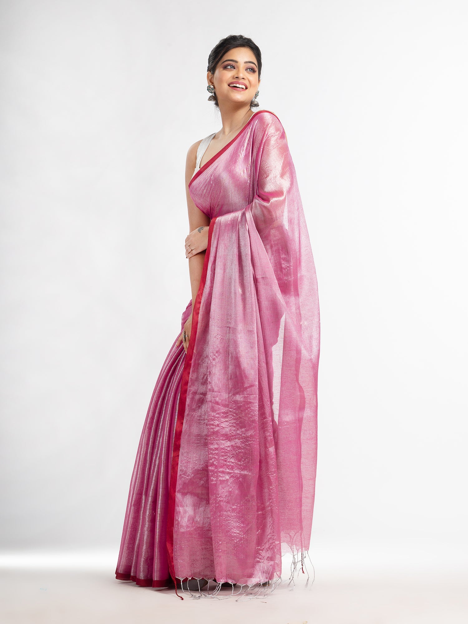 Women's pink tissue cotton solit haif inchi border saree - Angoshobha